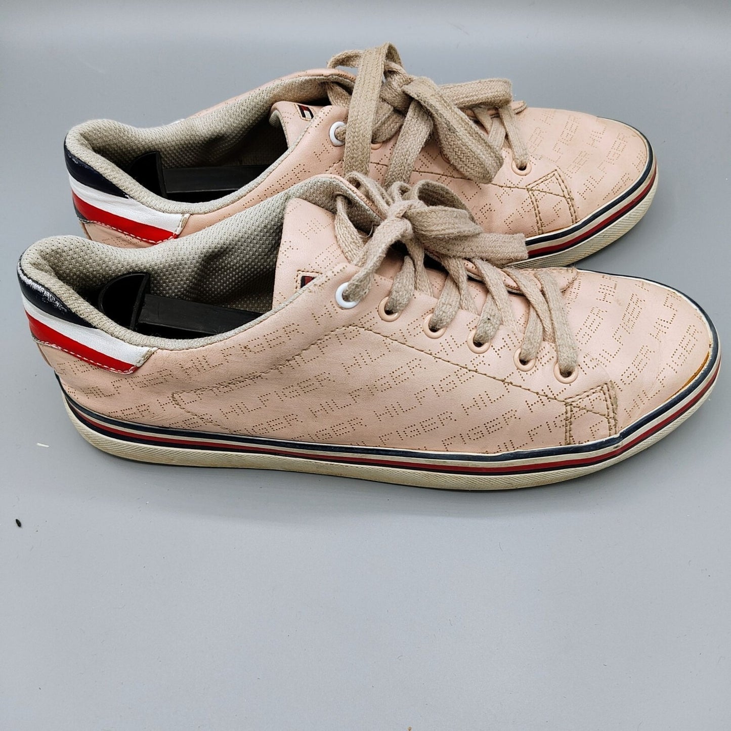 Tommy Hilfiger Women's Falcor Lingerie Pink Faux Leather Low Top Sneakers  (9M)