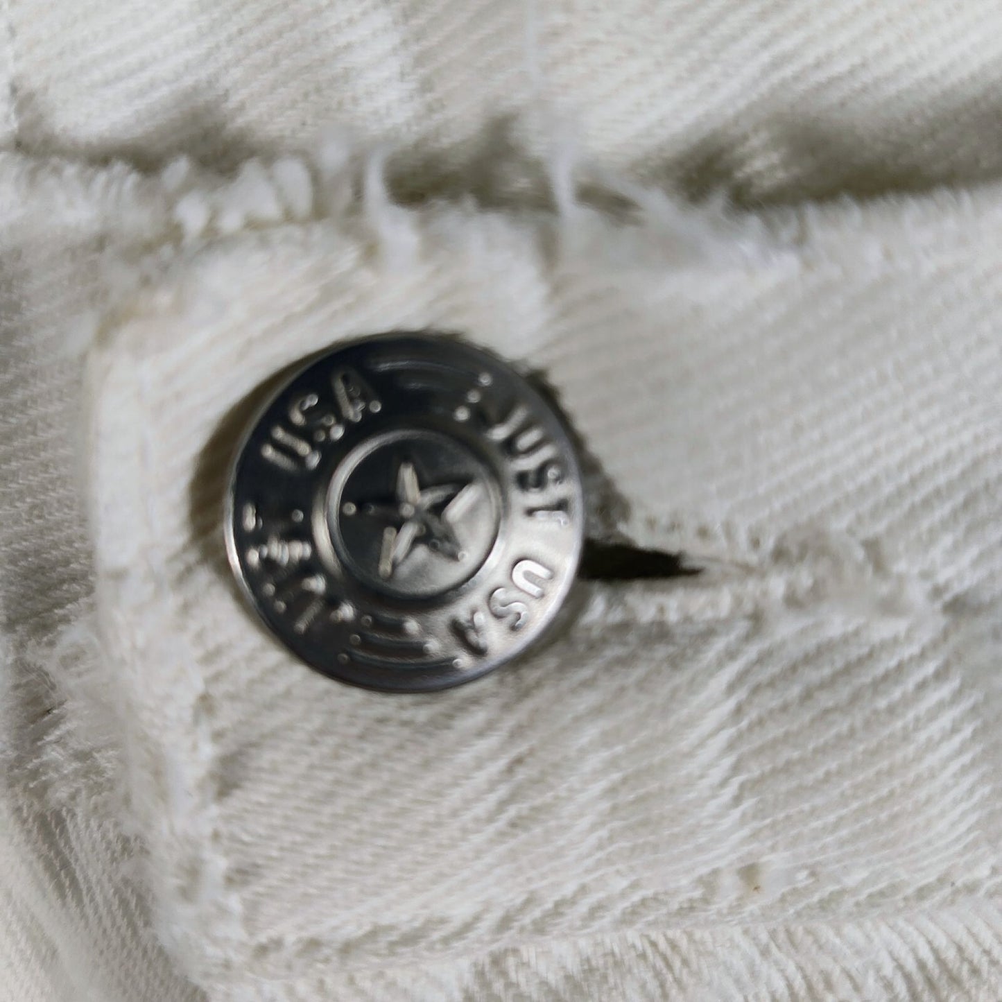 Just USA Authentic Jeanswear Women's  White Denim Shorts (M) *Fair Condition*