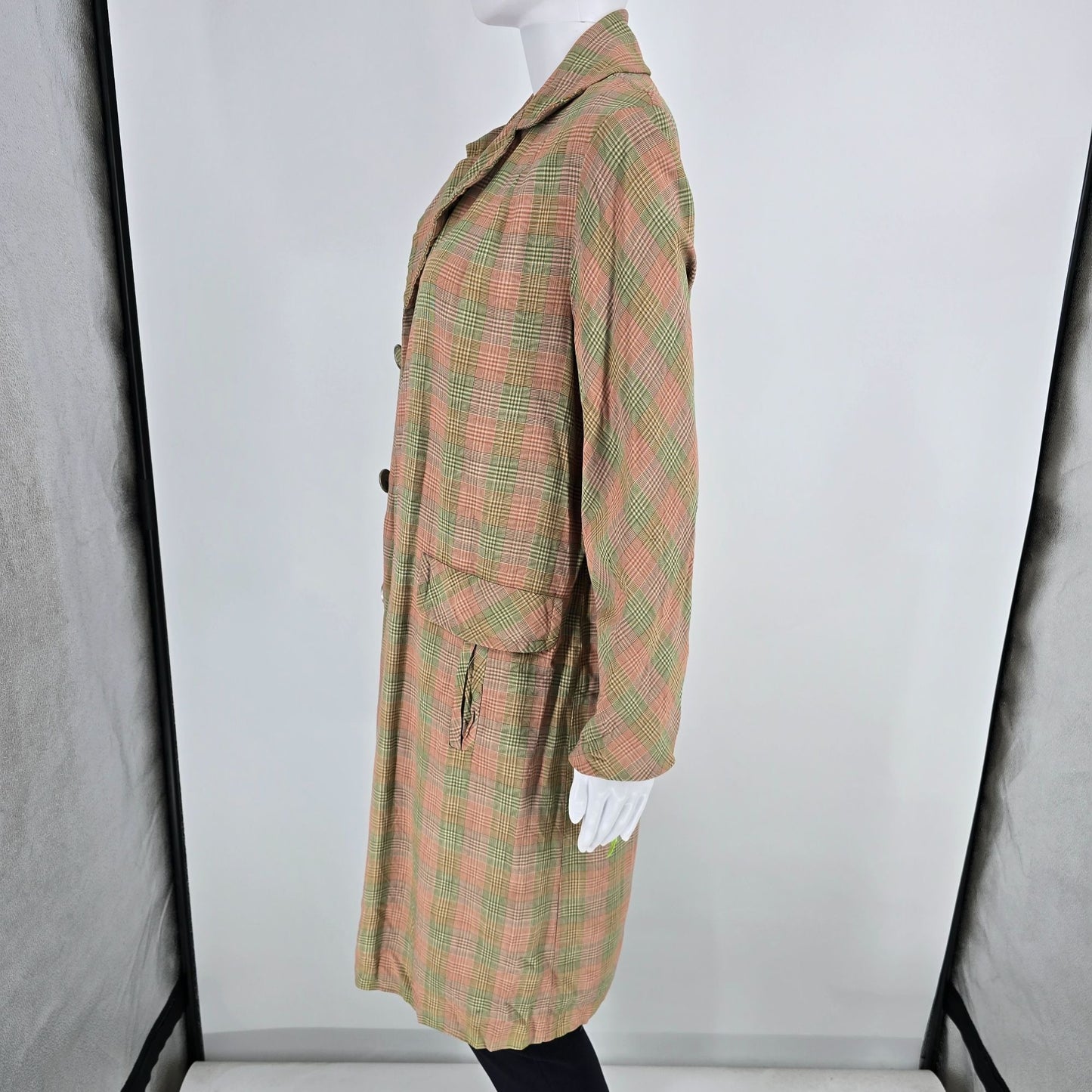 Vintage 1960s Weather Casuals Women's Pastel Glen Plaid Car Coat (M) *Fair