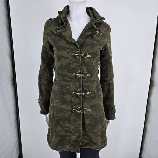 2010s BB Dakota Women's Green Camouflage Military-Style Clasp Front Coat (XS)