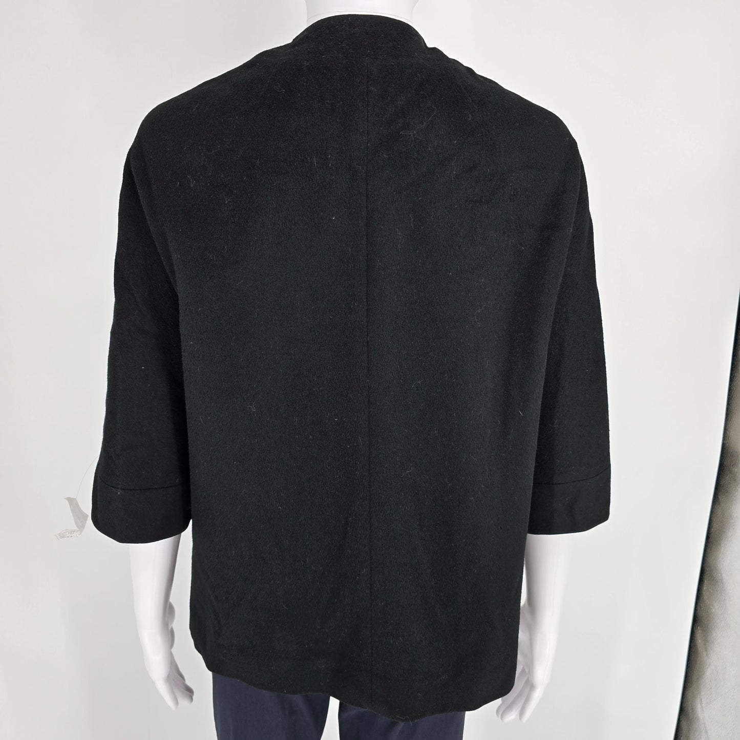 Vintage Early 1960s Betty Rose Black Wool 3/4 Sleeve Cropped Mod Jacket (S/M)