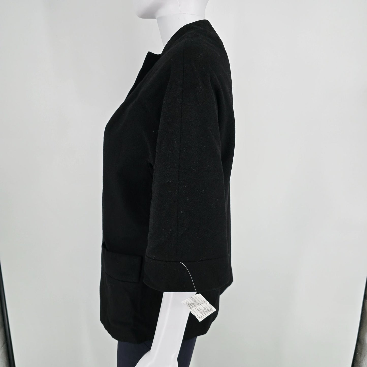 Vintage Early 1960s Betty Rose Black Wool 3/4 Sleeve Cropped Mod Jacket (S/M)