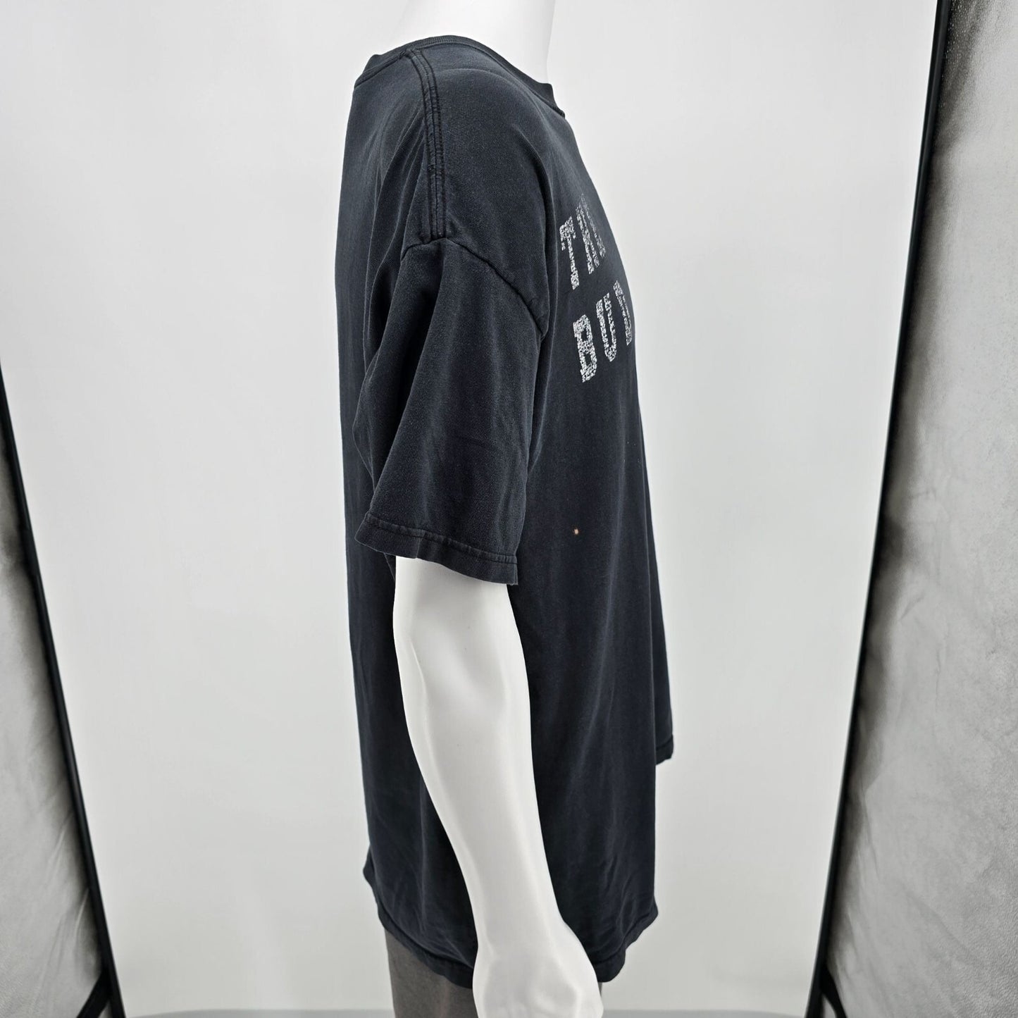 Distressed 2000s Hanes Beefy-T Budweiser "The Bud" Faded Black T-Shirt (XL)
