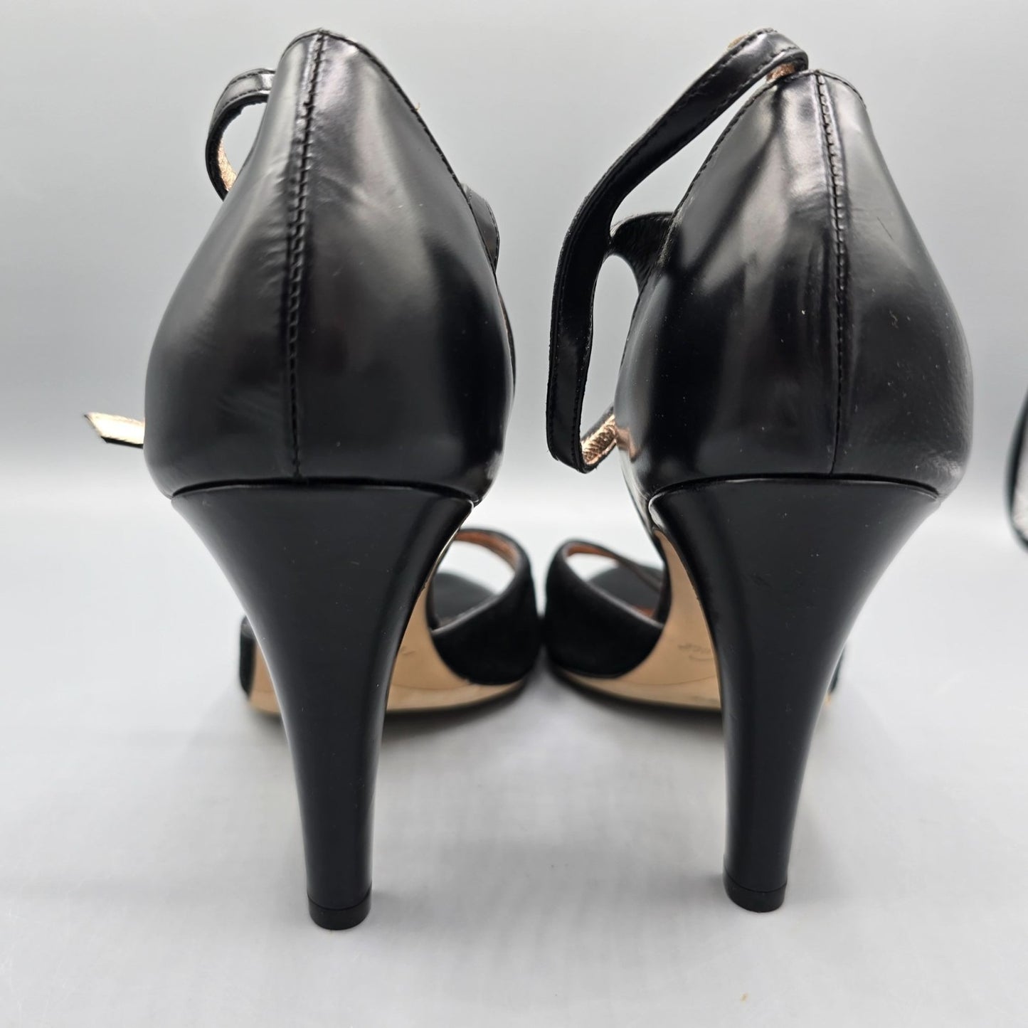 2000s Kenneth Cole New York "Two 2 Tango" Made in Italy D'Orsay Heels (8.5M)