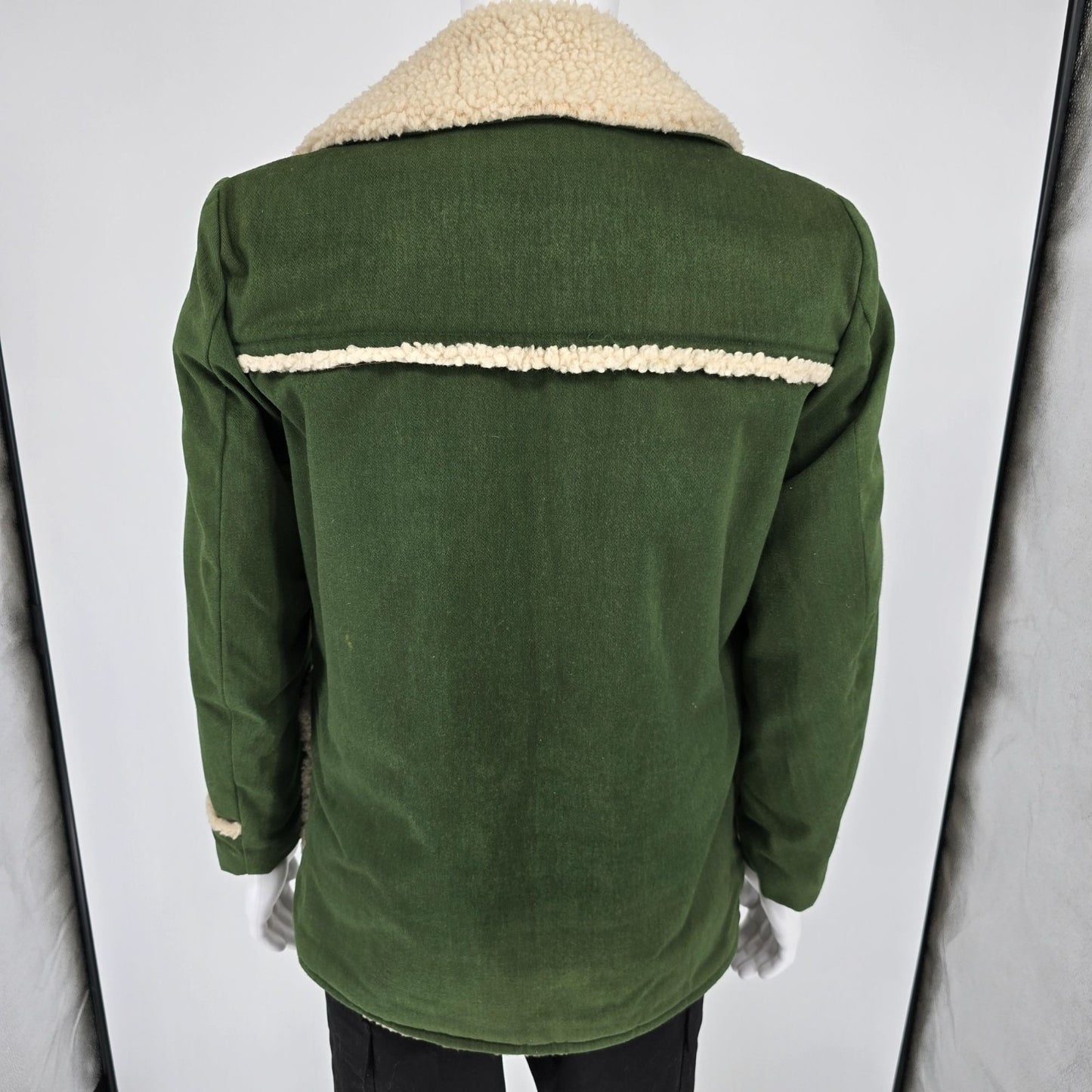 Vintage 1970s JC Penney Mens Green Sherpa-Lined Winter Western Rancher Coat (M)