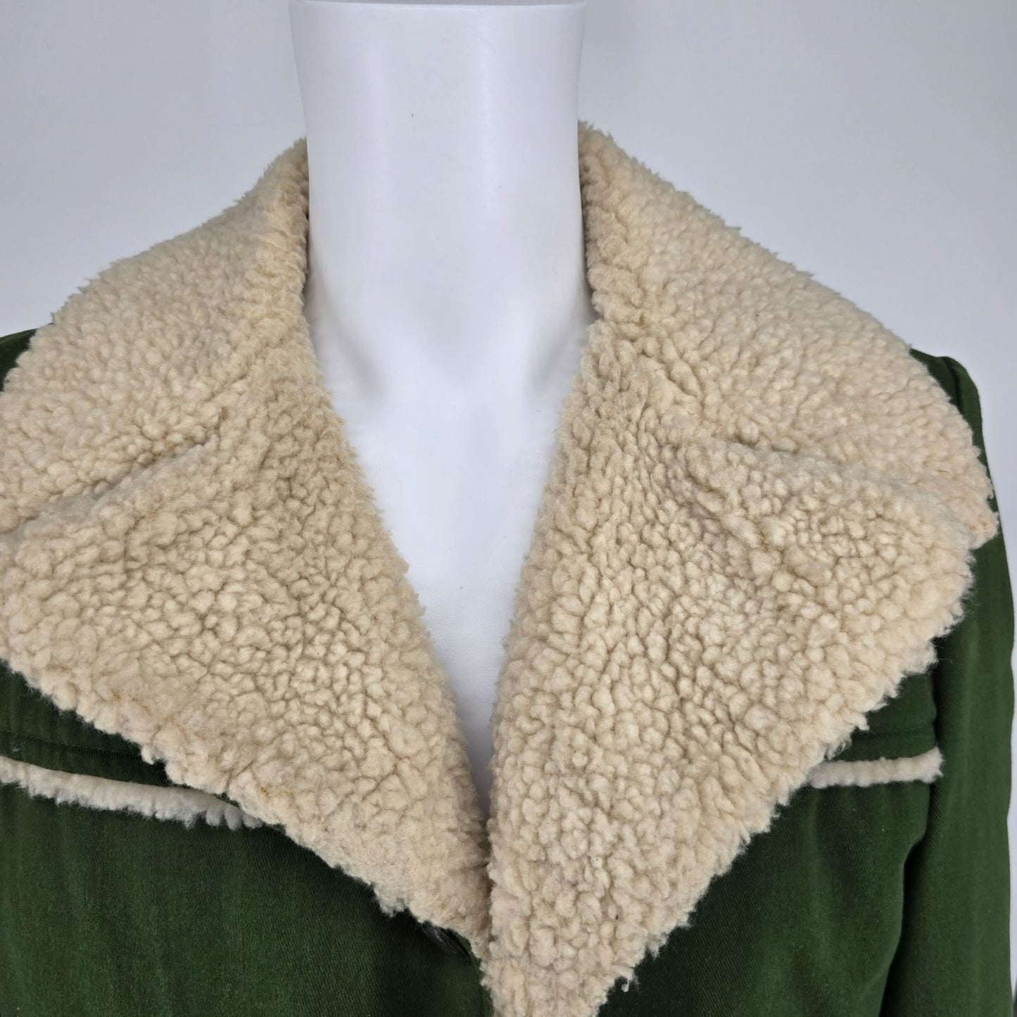 Vintage 1970s JC Penney Mens Green Sherpa-Lined Winter Western Rancher Coat (M)
