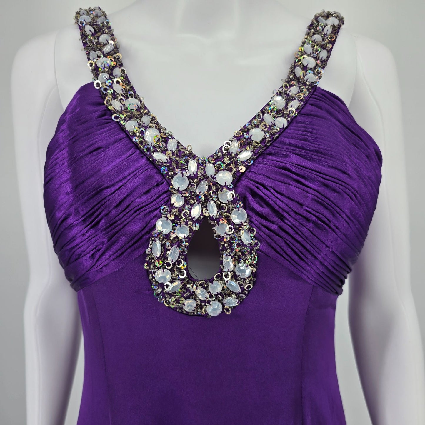 2010s Precious Formals Purple Ruffled Evening Gown Prom Dress (Size 6/Small)