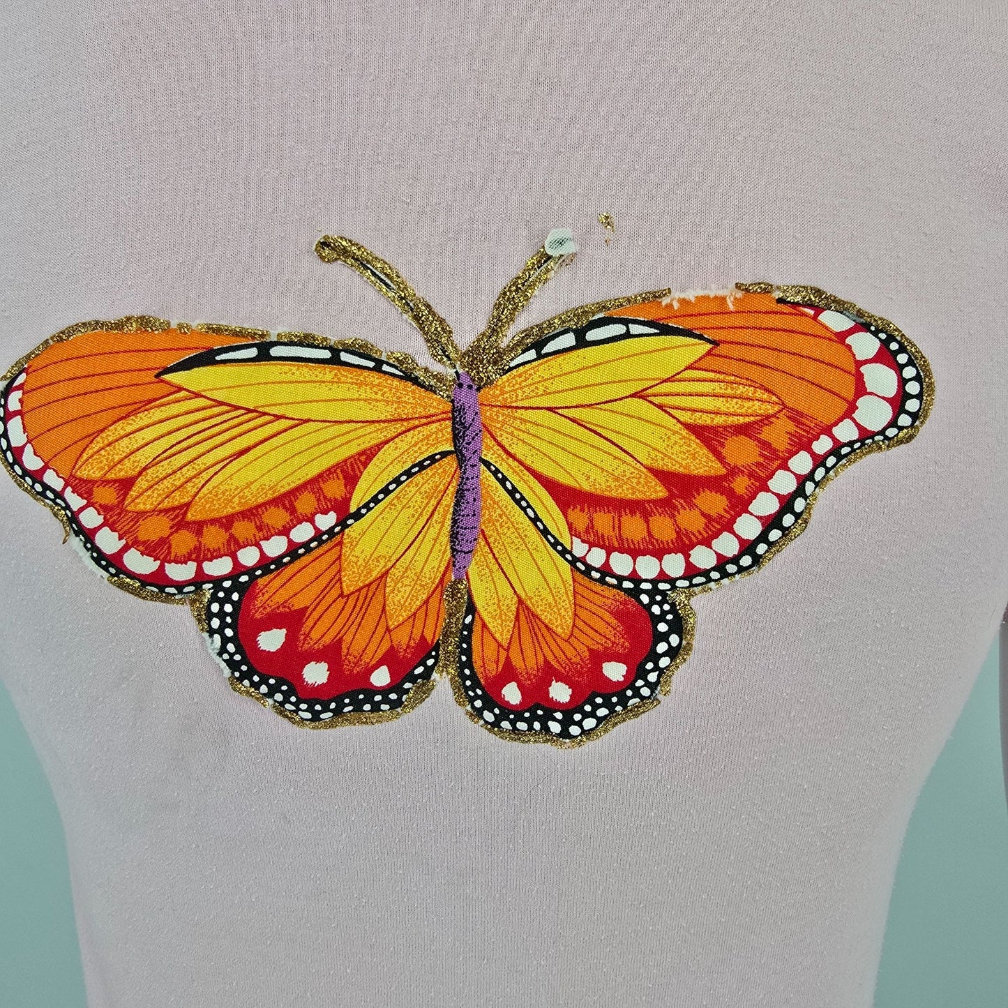 Vintage 1990s Pink Butterfly Applique Glitter Glue T-Shirt (Youth Large) *Flaws