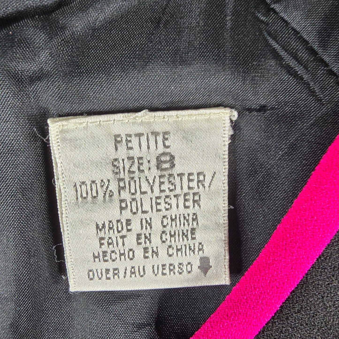 Vintage 1990s Liz Claiborne Petite Black/Pink Keyhole Trim Shift Dress (8P/M)