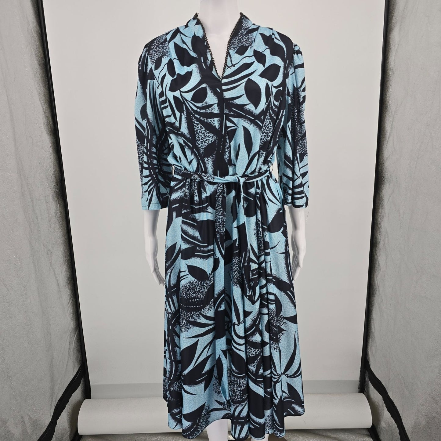 Vintage 1980s Whirlaway Frocks Blue/Black Tropical Leaf Print Day Dress (16/XL)