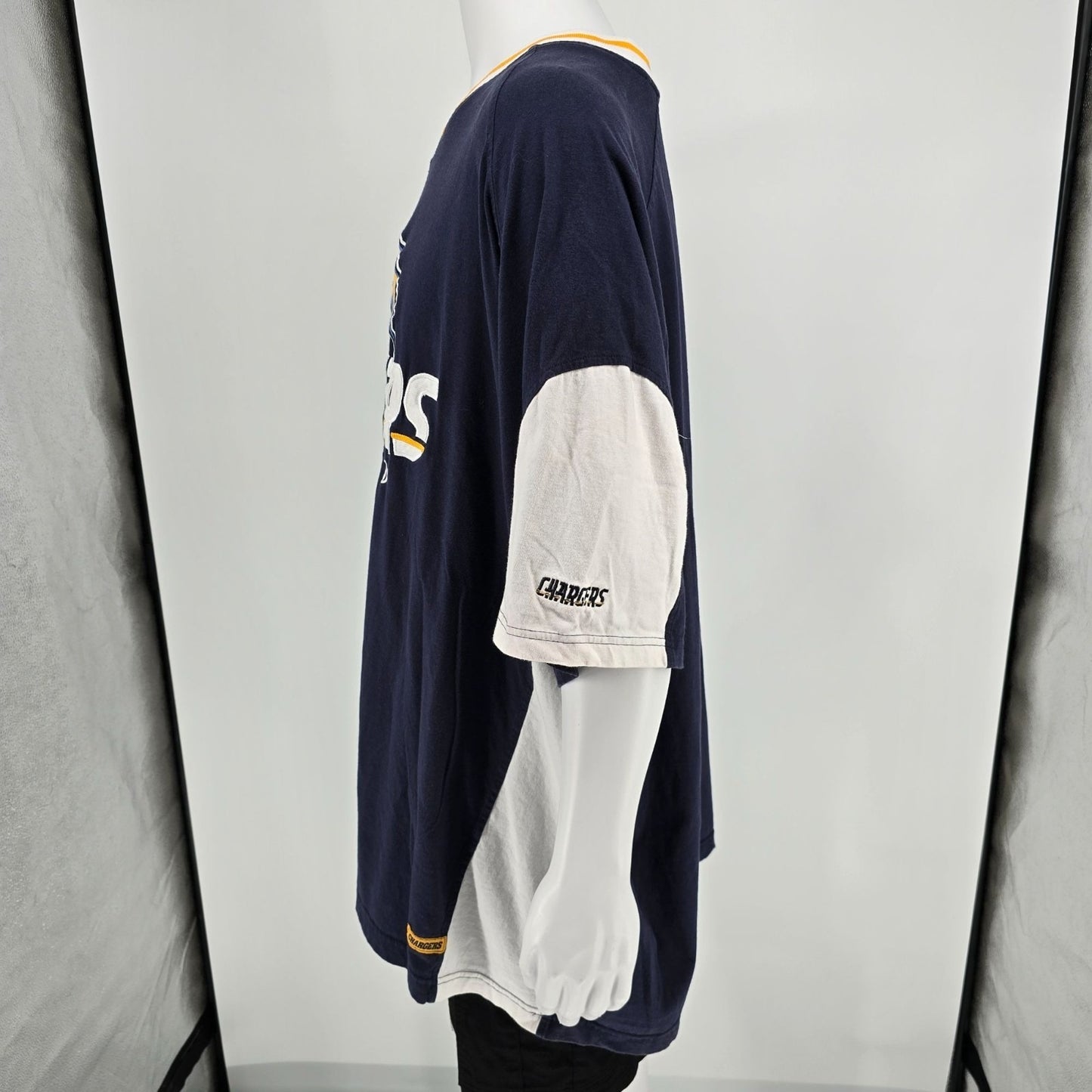 2000s San Diego Chargers NFL Embroidered Blue/White V-Neck Jersey T-Shirt (4XL)