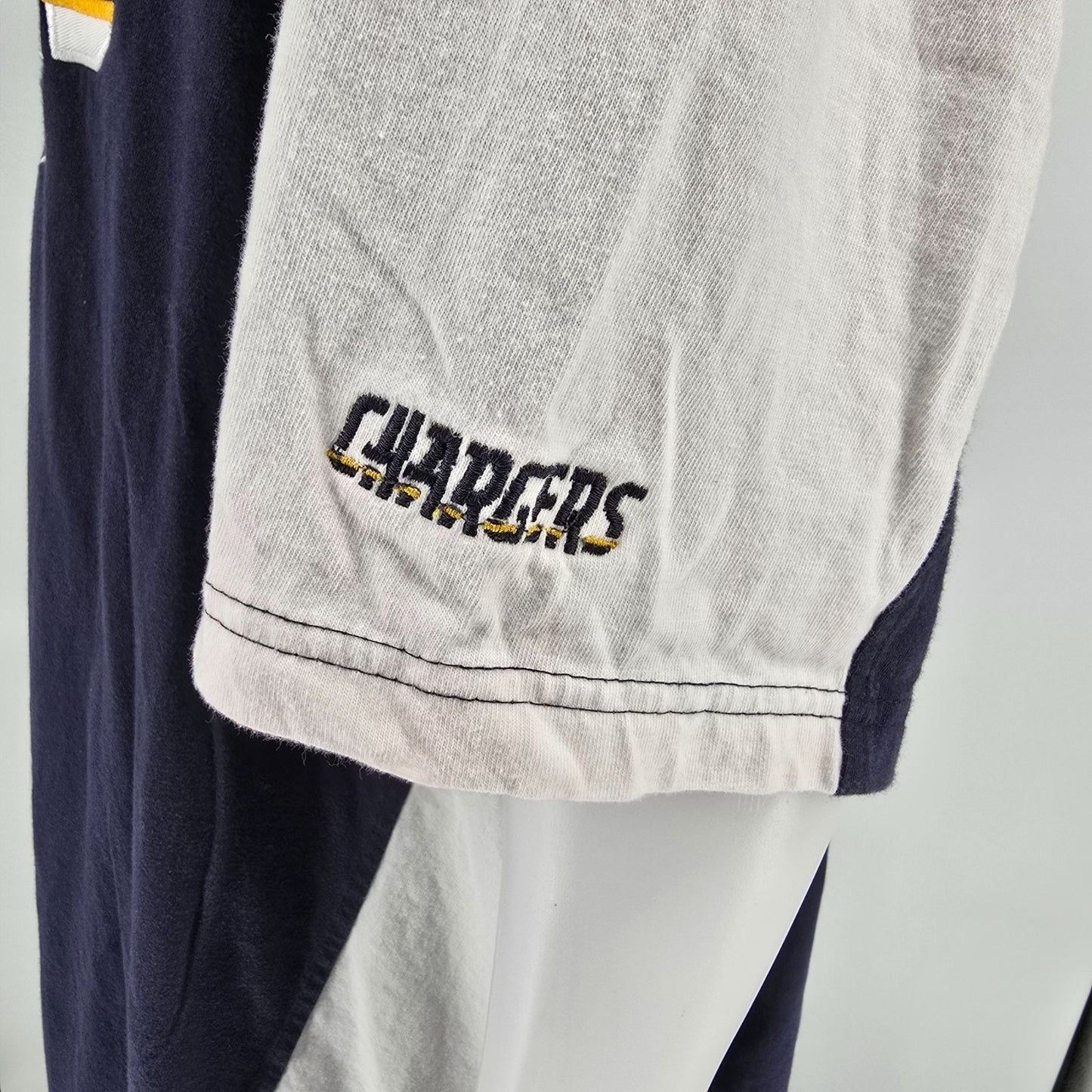 2000s San Diego Chargers NFL Embroidered Blue/White V-Neck Jersey T-Shirt (4XL)