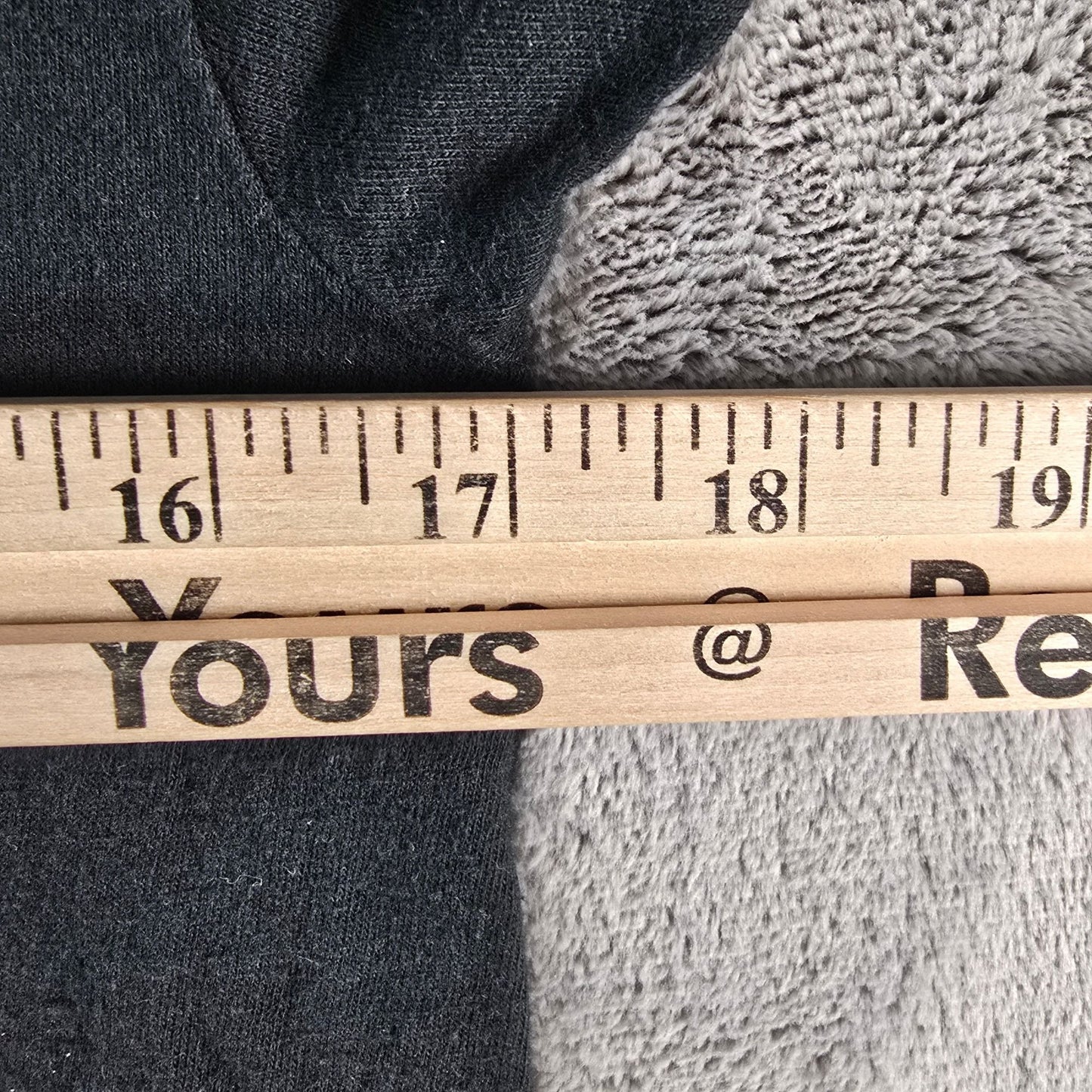 Vintage 1980s Fruit of the Loom Rush Grace Under Pressure Black Band T-Shirt (S)