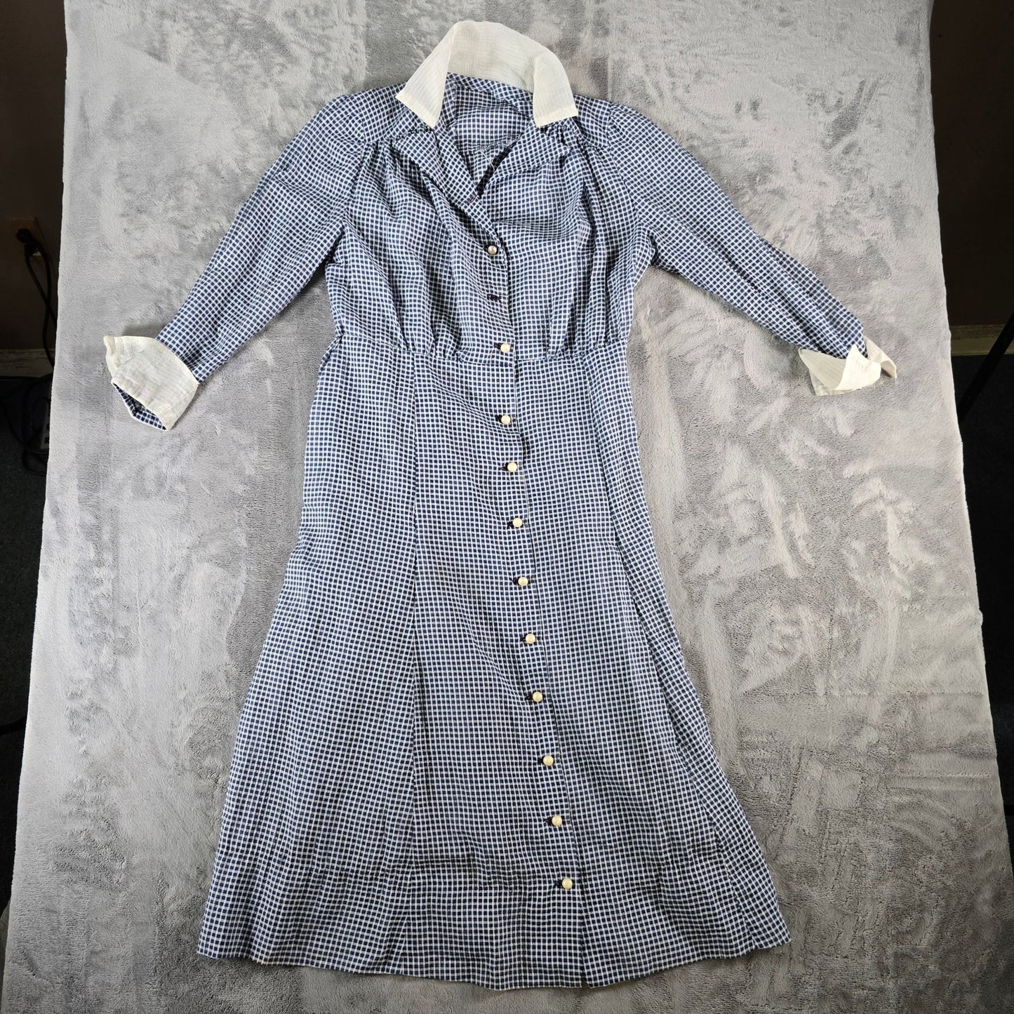 Vintage 1940s Handmade Blue/White Sheer Dobby-Woven Check Pattern Day Dress (L)
