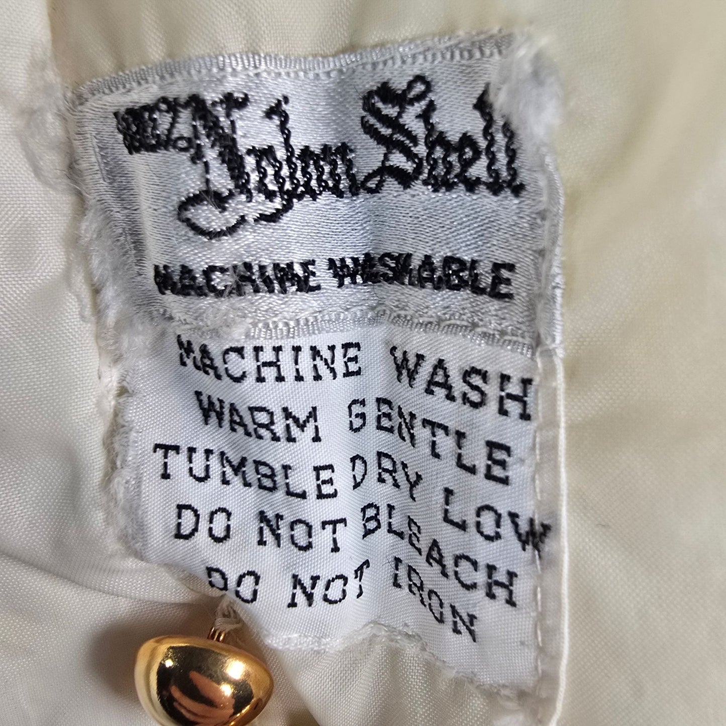 Distressed Vintage 1970s Women's Nylon Shell Insulated Après-ski Coat (M/L)