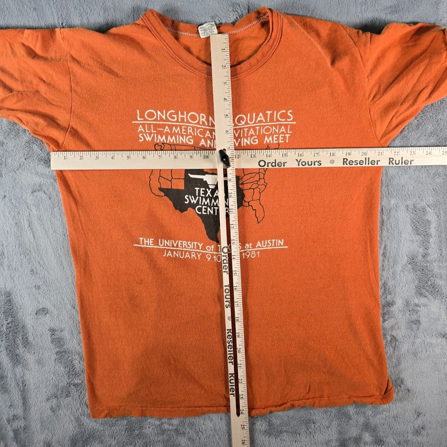 Vintage 1981 Texas Longhorn All-American Swimming and Diving Meet T-Shirt (L)