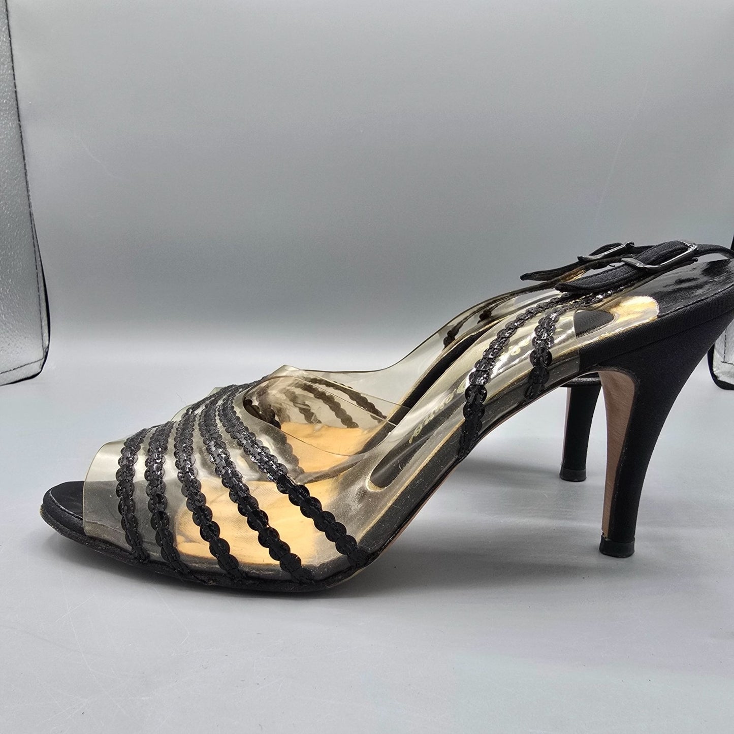 Vintage 1960s John Jerro Clear Vinyl & Black Slingback Stiletto Heels (8.5AA)