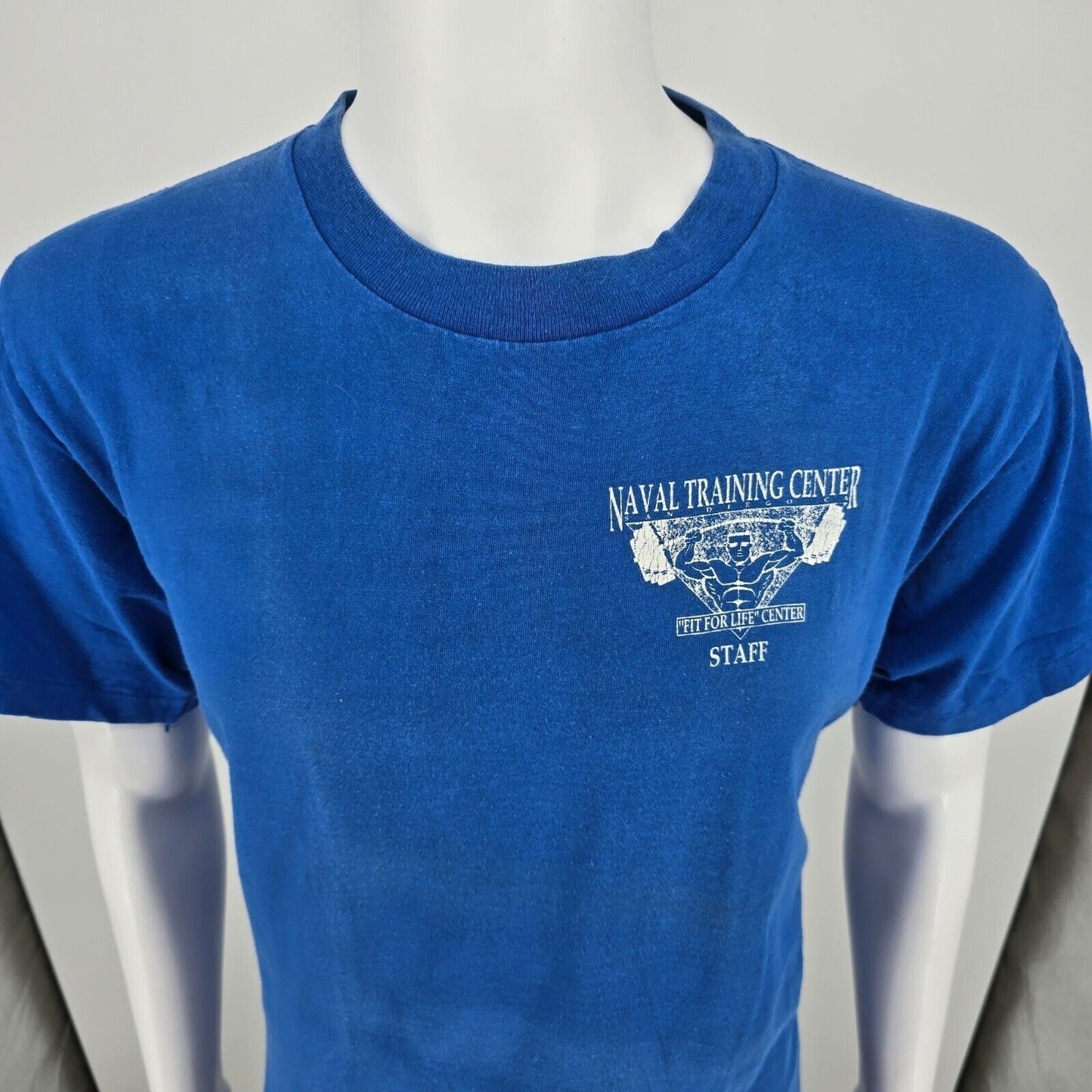 Vintage 80s/90s San Diego "Fit For Life" Naval Training Center Staff T-Shirt (M)
