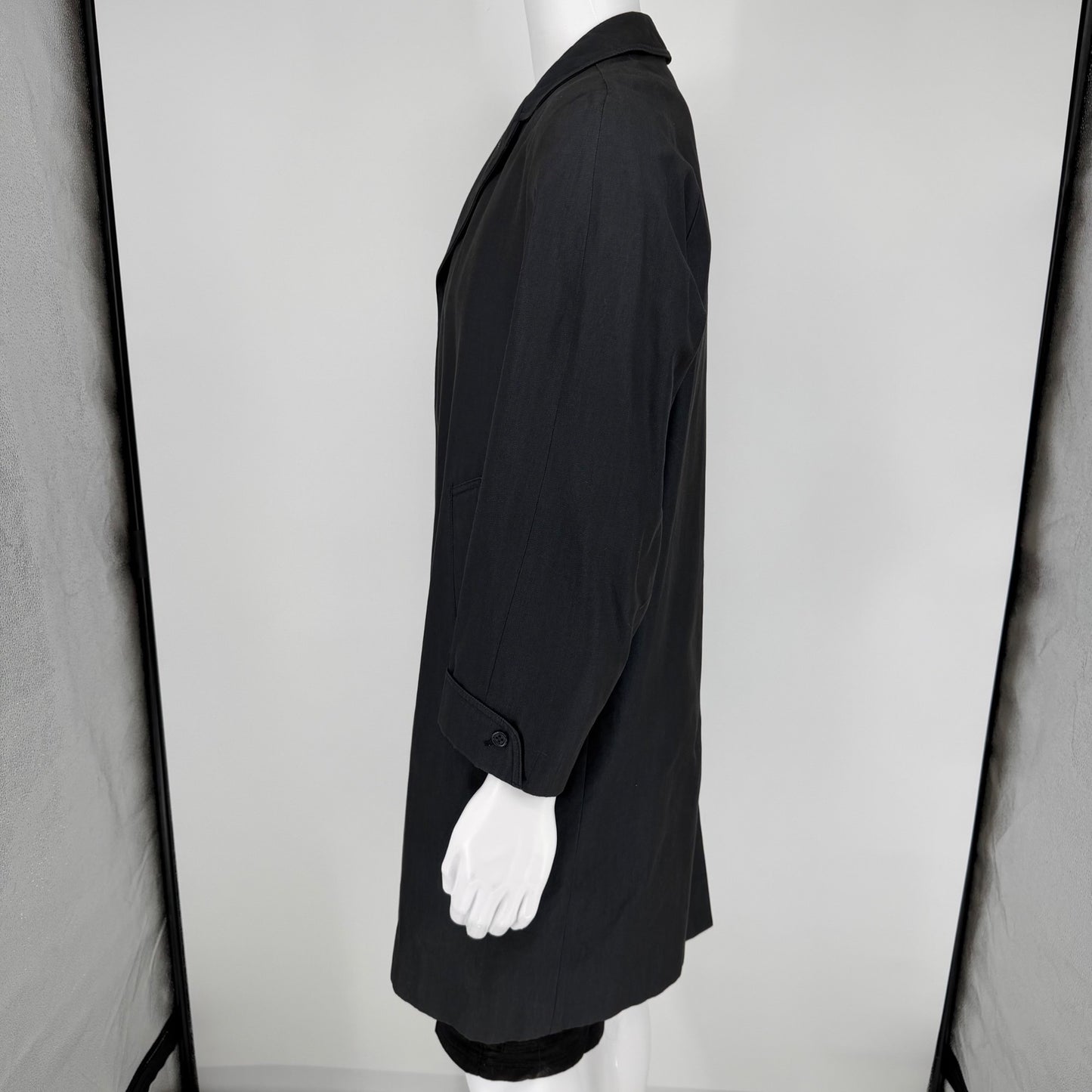 Vintage 1960s Aquascutum Aqua 5 Made in England Navy Trench Raincoat (38/Medium)