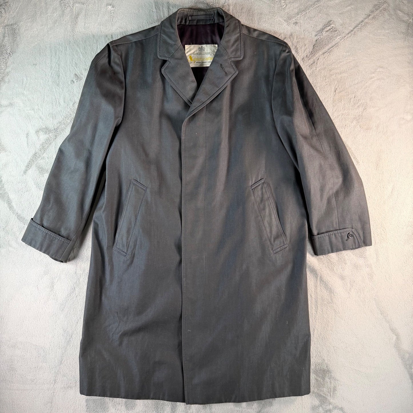 Vintage 1960s Aquascutum Aqua 5 Made in England Navy Trench Raincoat (38/Medium)