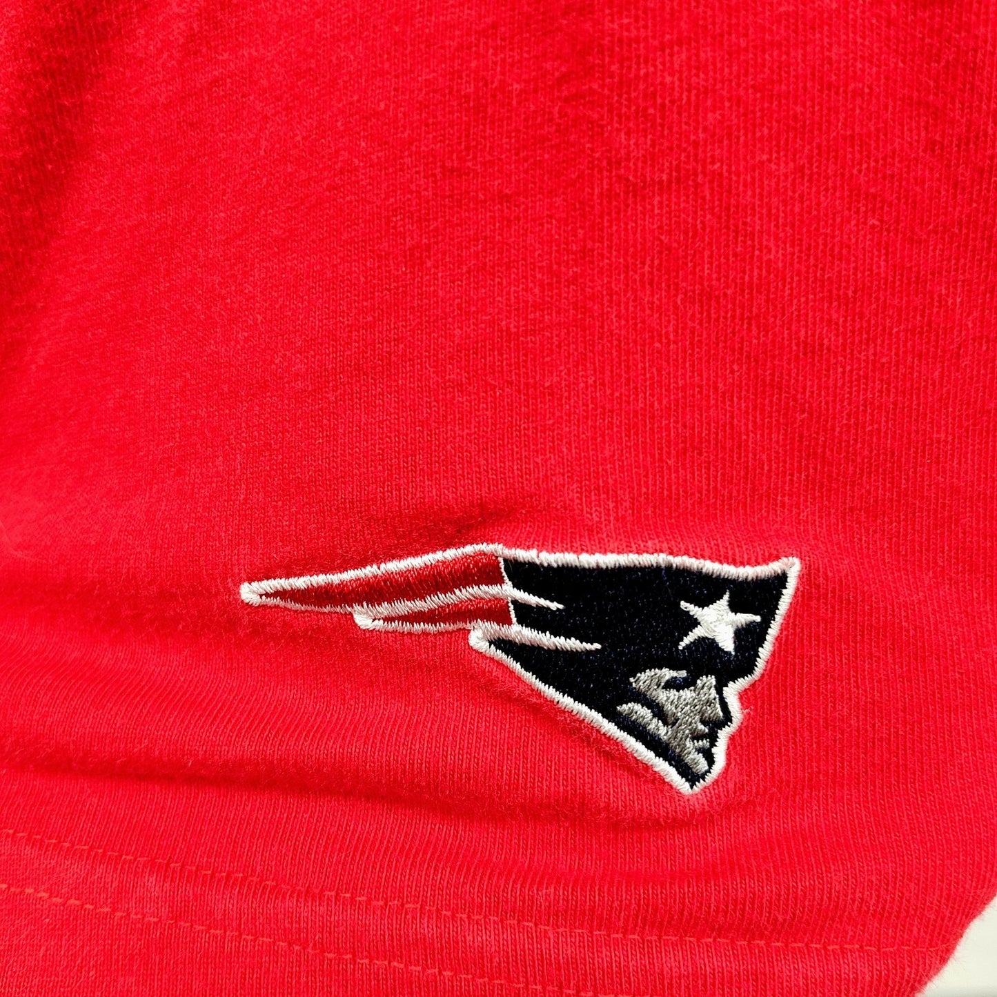 Y2K 2006 NFL VF Imagewear New England Patriots Striped and Embroidered Shirt (L)