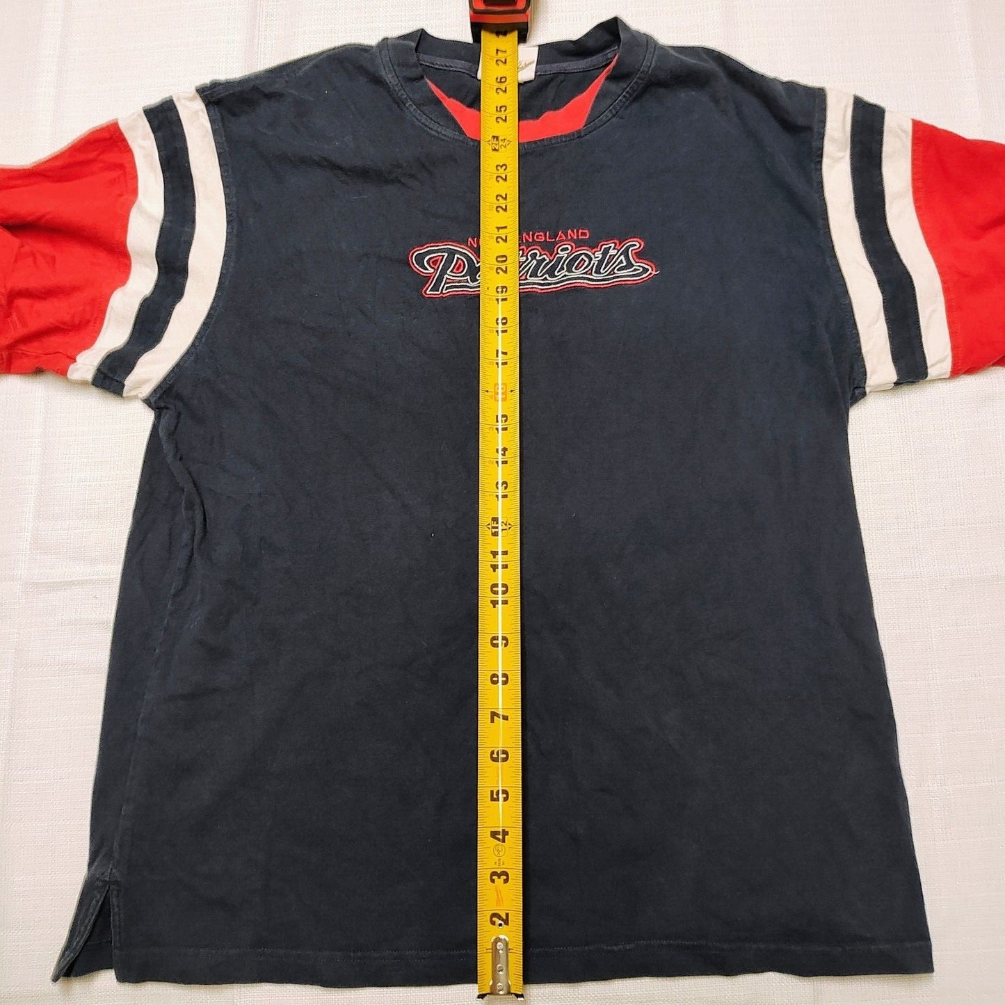 Y2K 2006 NFL VF Imagewear New England Patriots Striped and Embroidered Shirt (L)