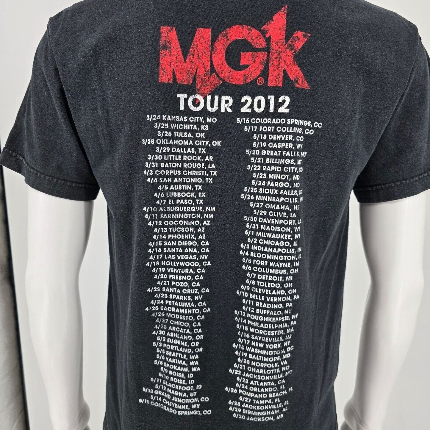 Distressed 2012 Machine Gun Kelly Half Naked & Almost Famous Tour T-Shirt (M)