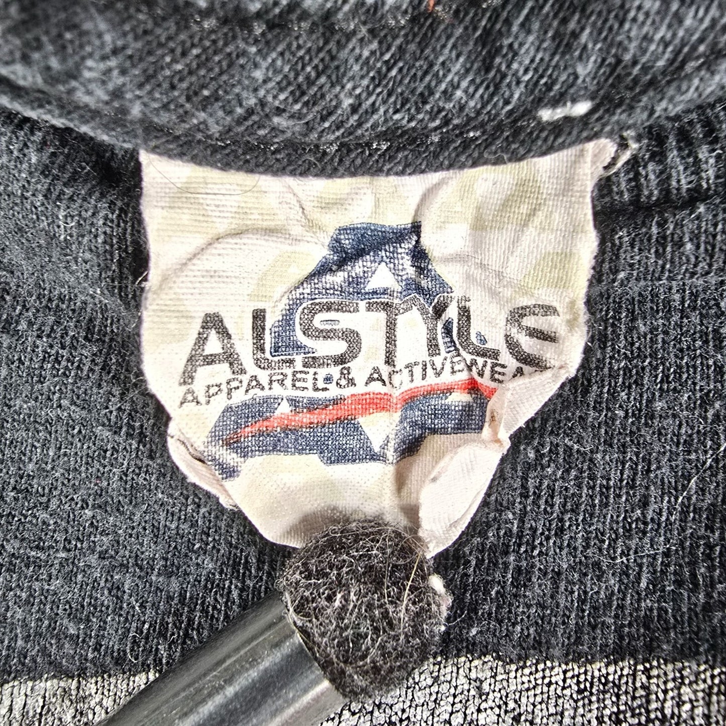 Distressed 2012 Machine Gun Kelly Half Naked & Almost Famous Tour T-Shirt (M)