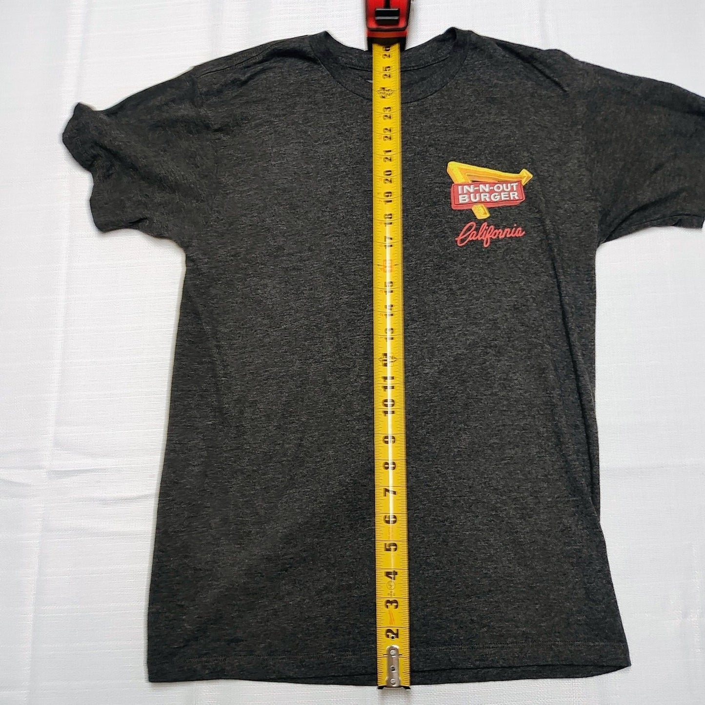 2015 In-N-Out Burger California Sean Ellingson "The Simple Things" T-Shirt (M)