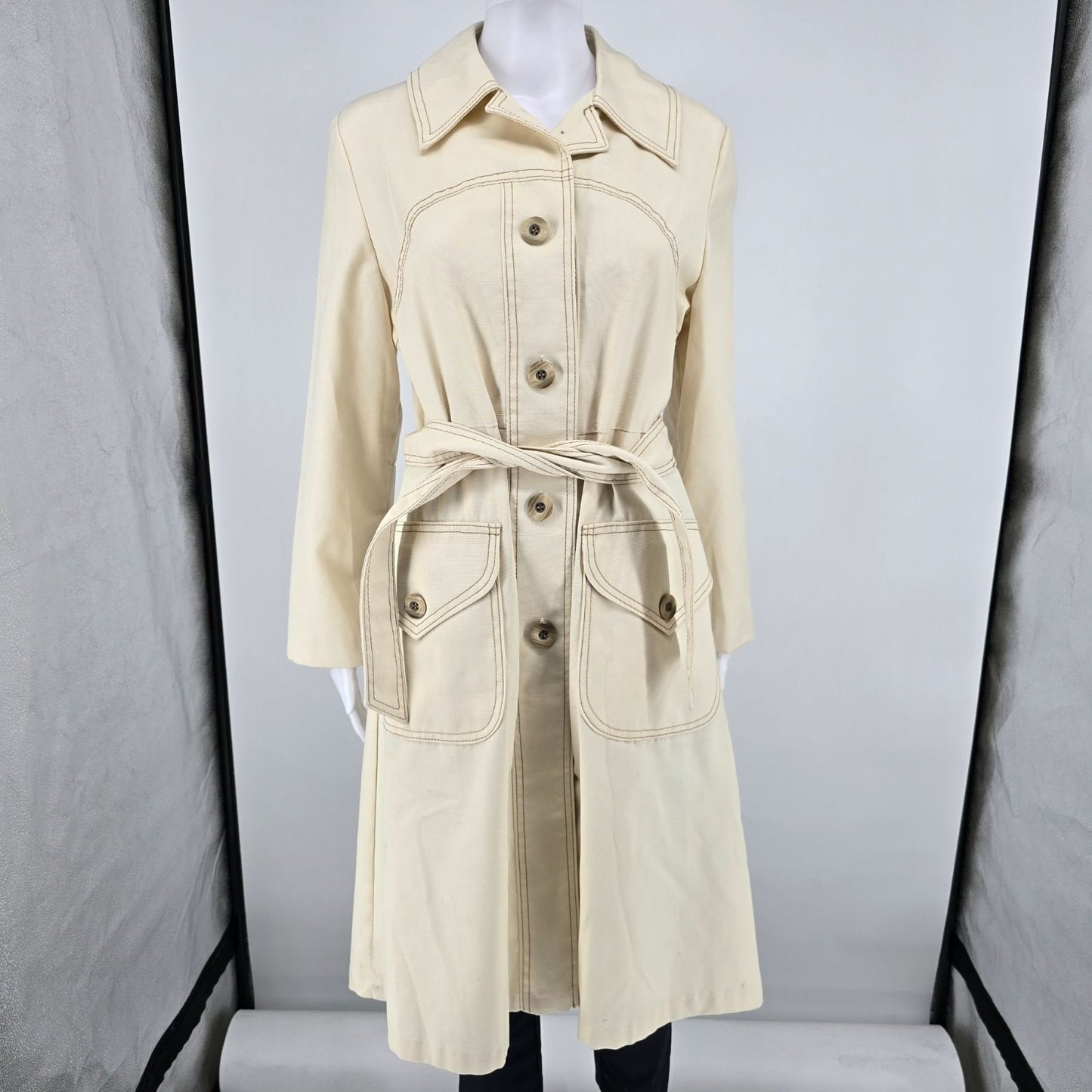 Vintage 1970s Group Eight by Bonders Women's Single-Breasted Trench Coat (M)