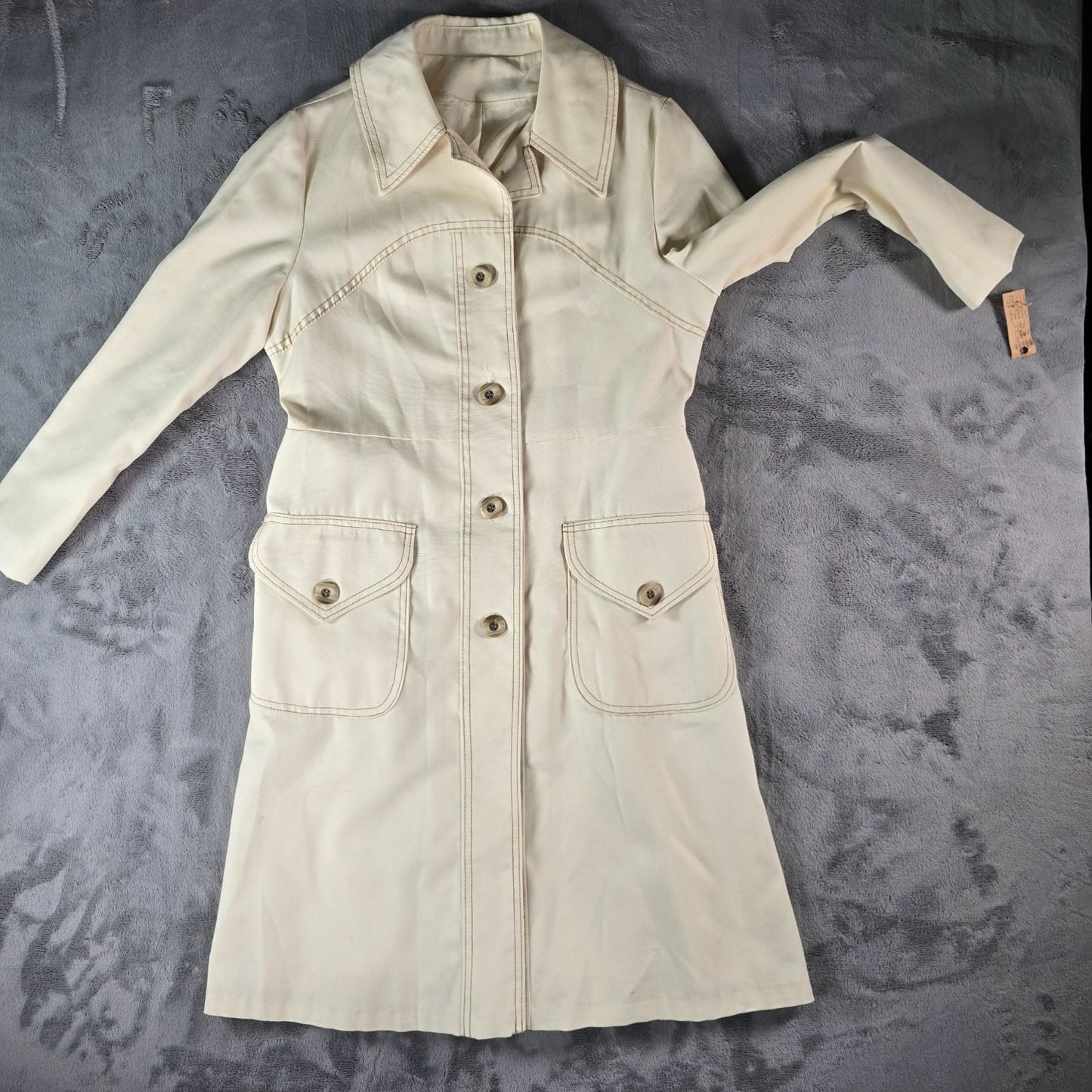 Vintage 1970s Group Eight by Bonders Women's Single-Breasted Trench Coat (M)