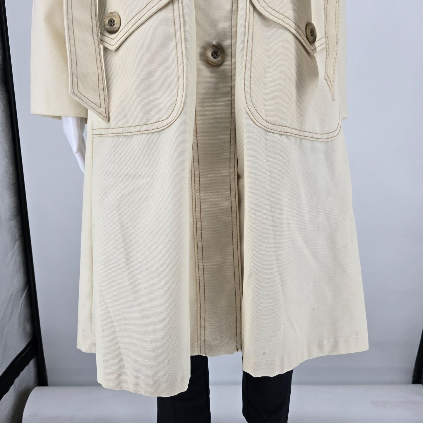 Vintage 1970s Group Eight by Bonders Women's Single-Breasted Trench Coat (M)
