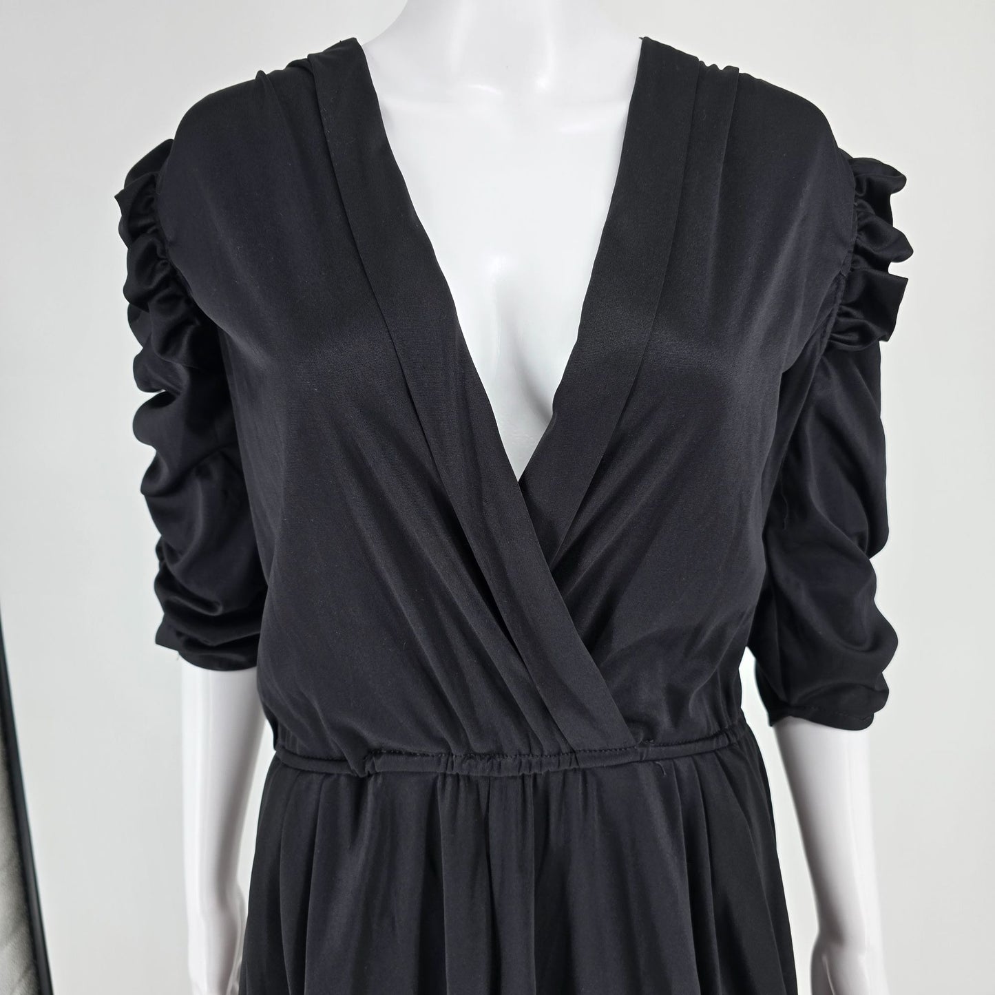 Vintage 1980s Black Supplice V-Neck Ruched Sleeve Elastic Waist Midi Dress (L)