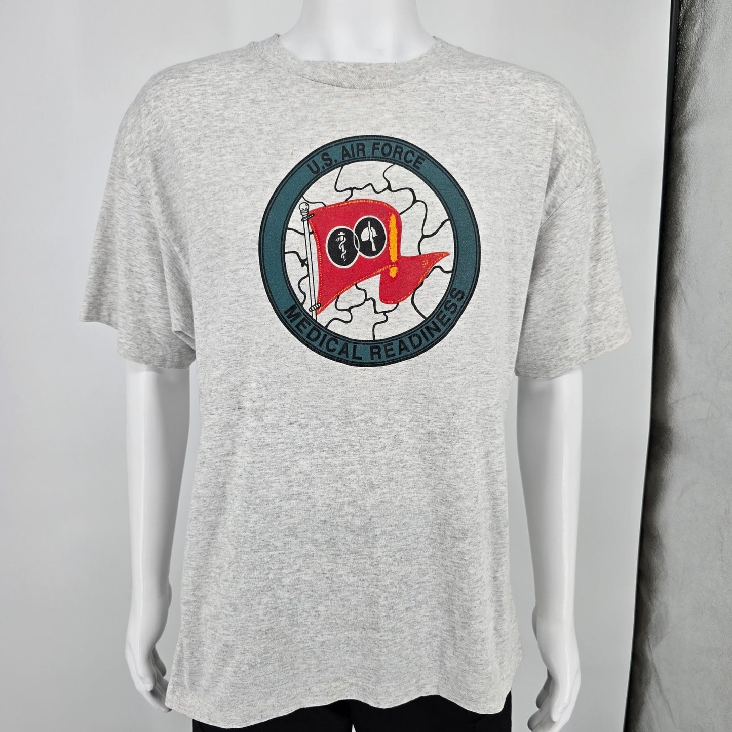 Vintage 1990s Gray USAF U.S. Air Force Medical Readiness Agency T-Shirt (XL)