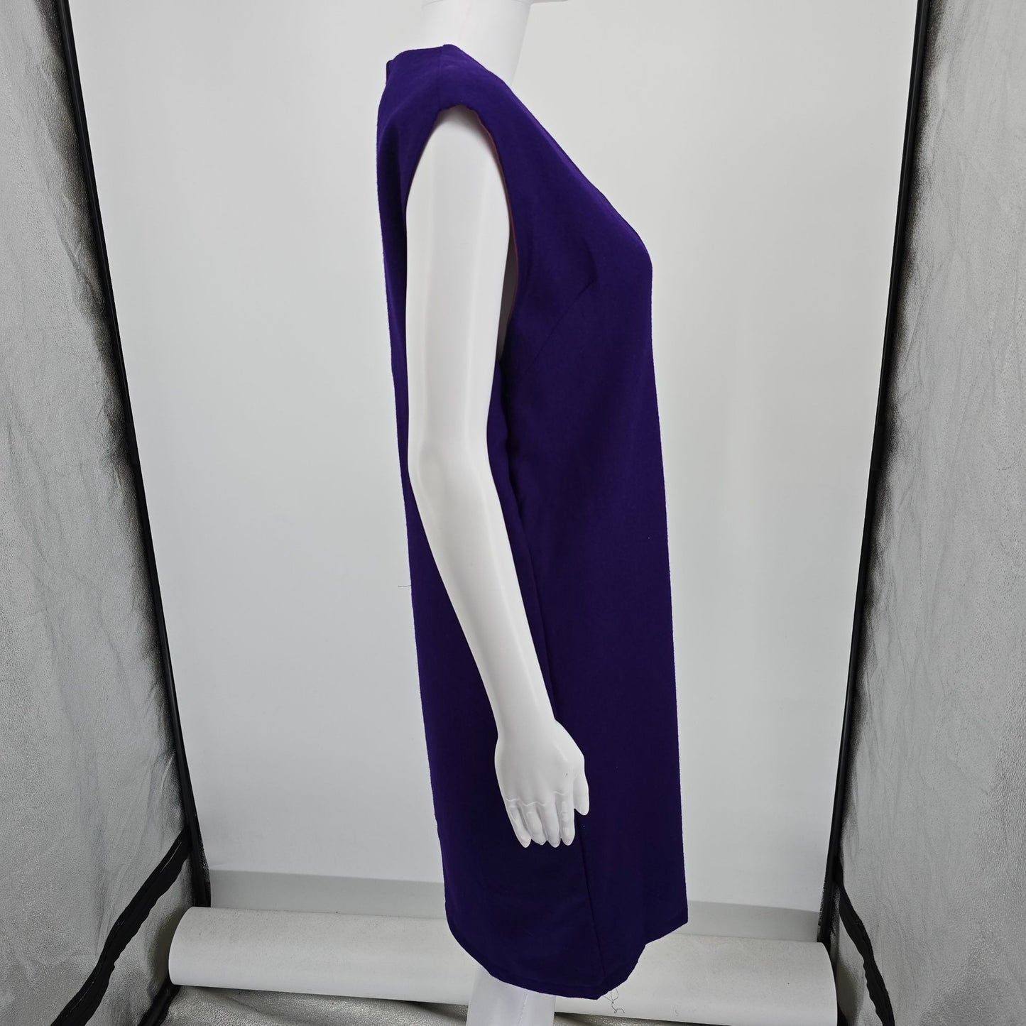 Vintage 1960s Mod Purple V-Neck Belted Sleeveless Sheath Jumper Dress (14/L)