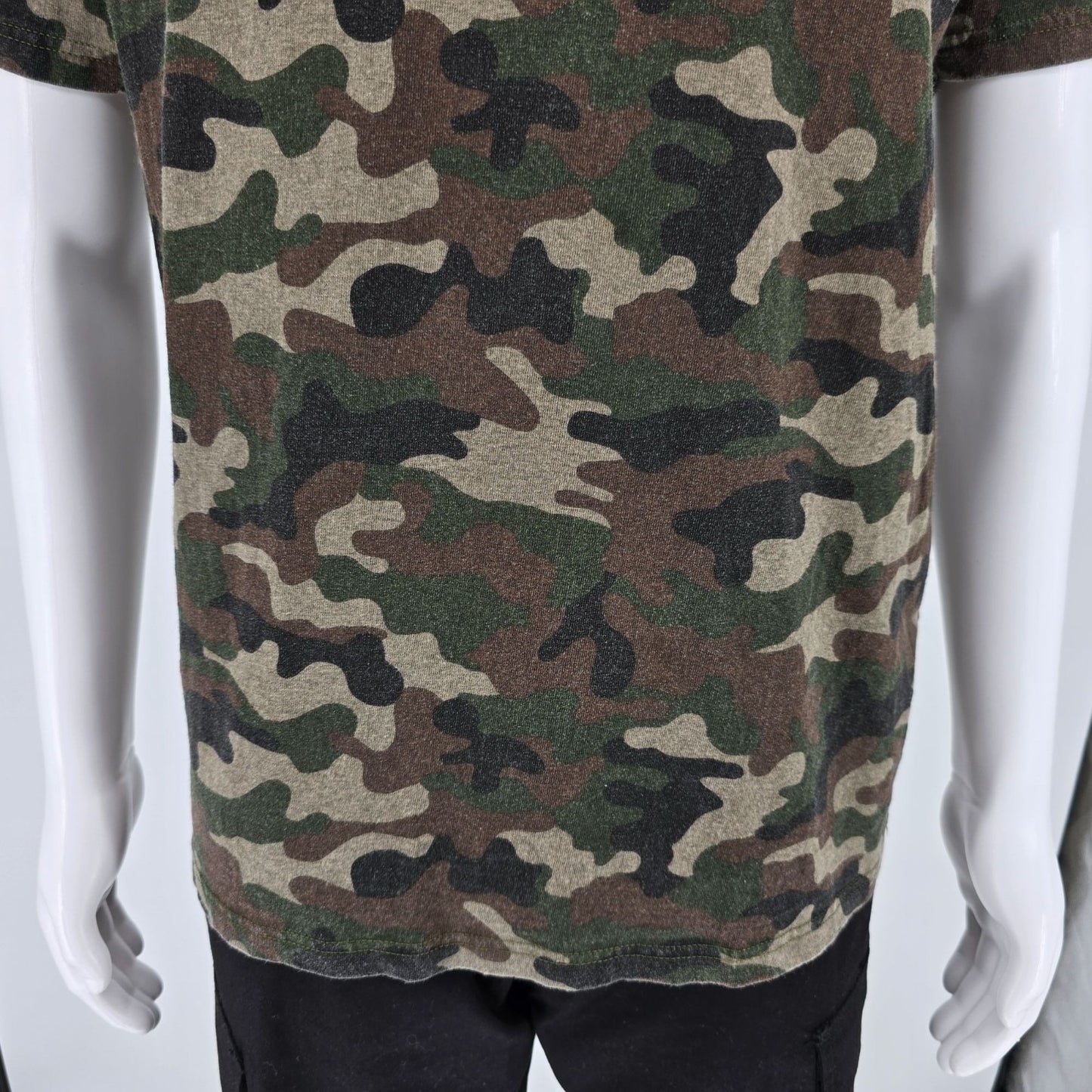 Modern Pro Club Comfort Woodland Camouflage Olive/Brown Streetwear T-Shirt (M)