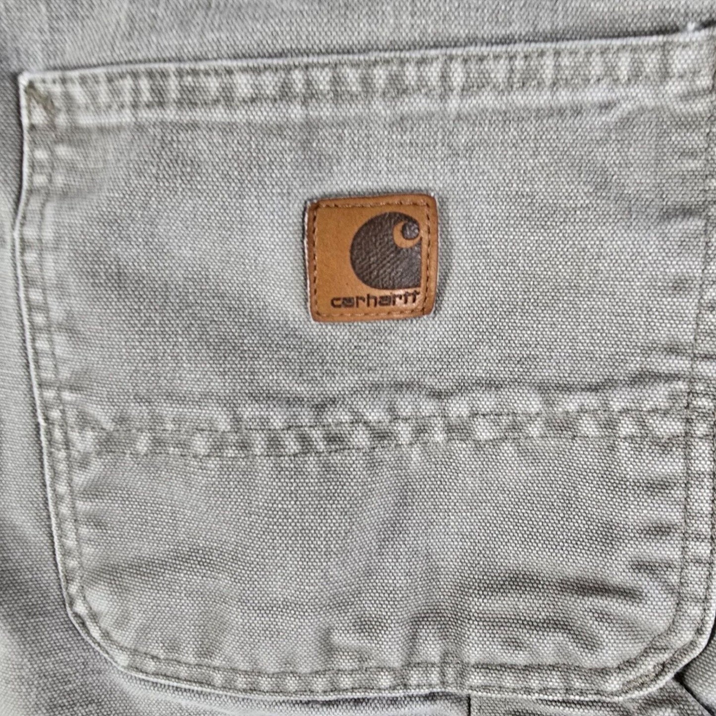 Vintage Y2K Carhartt B11 Men's Loose Fit Washed Duck Utility Work Pants (33x31)