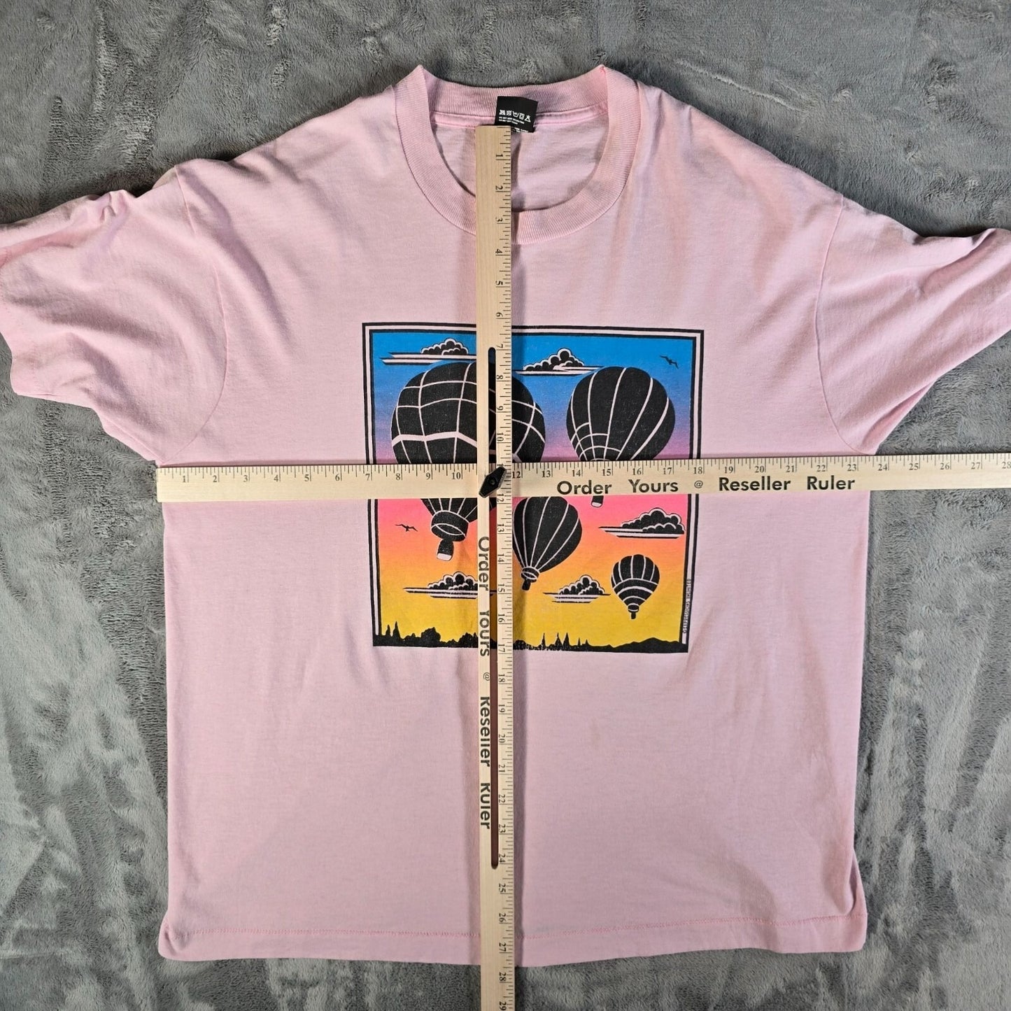 Vintage 1990s Expressions Unlimited Hot Air Balloon Sunset Pink T-Shirt (XL)