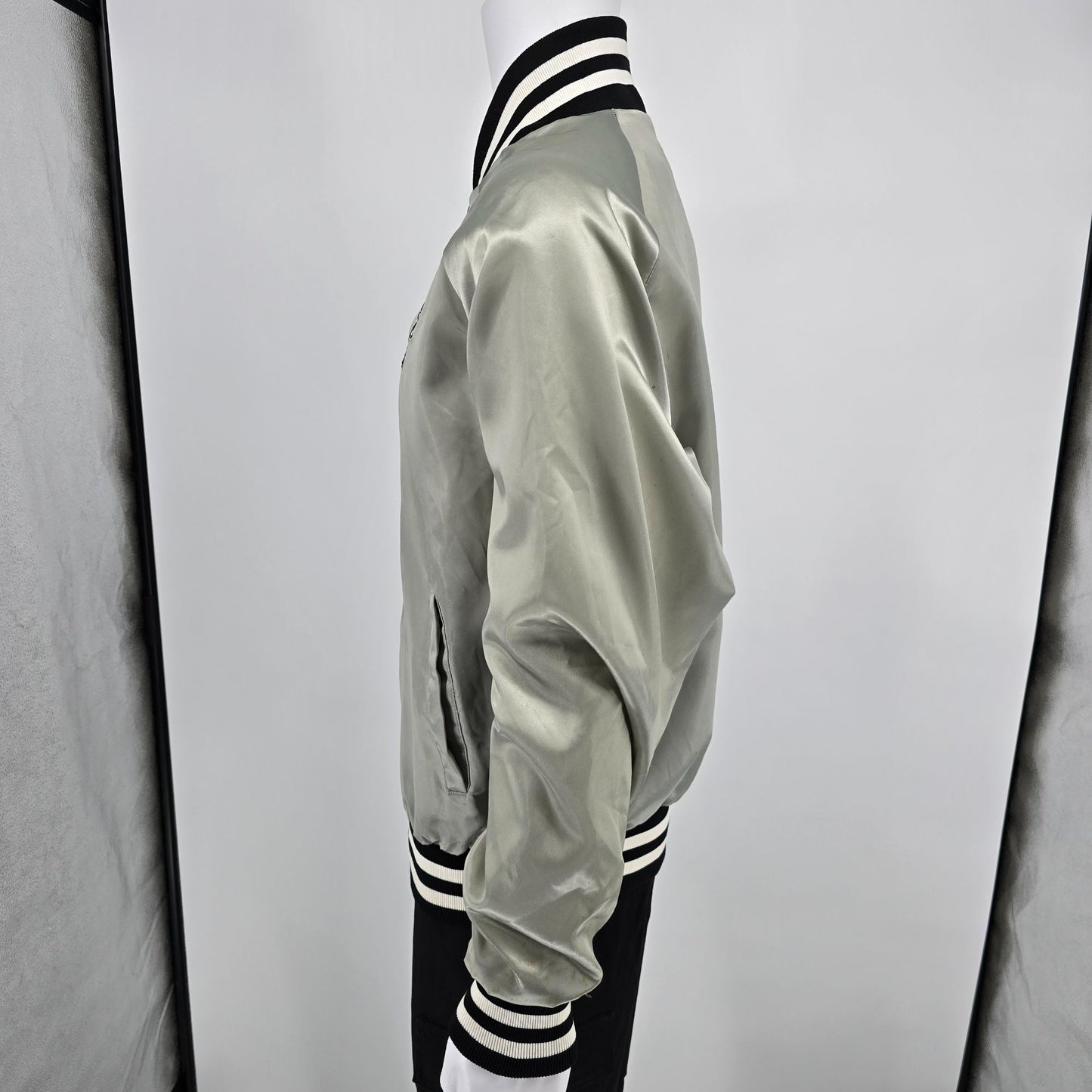 Vintage 1980s Artex Coors Light Silver Bullet Nylon Satin Bomber Jacket (XL)