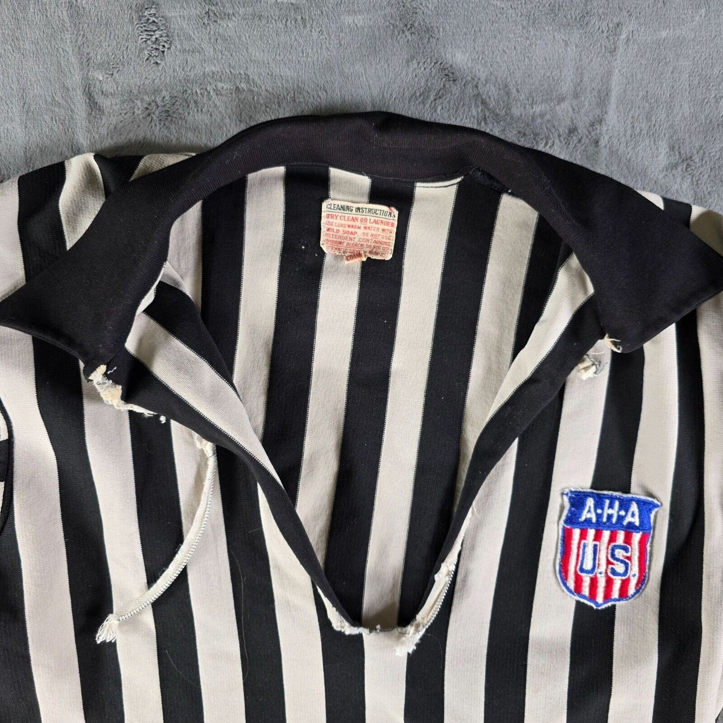 Vintage 1960s Amateur Hockey Associate of the United States Referee Jersey (M)