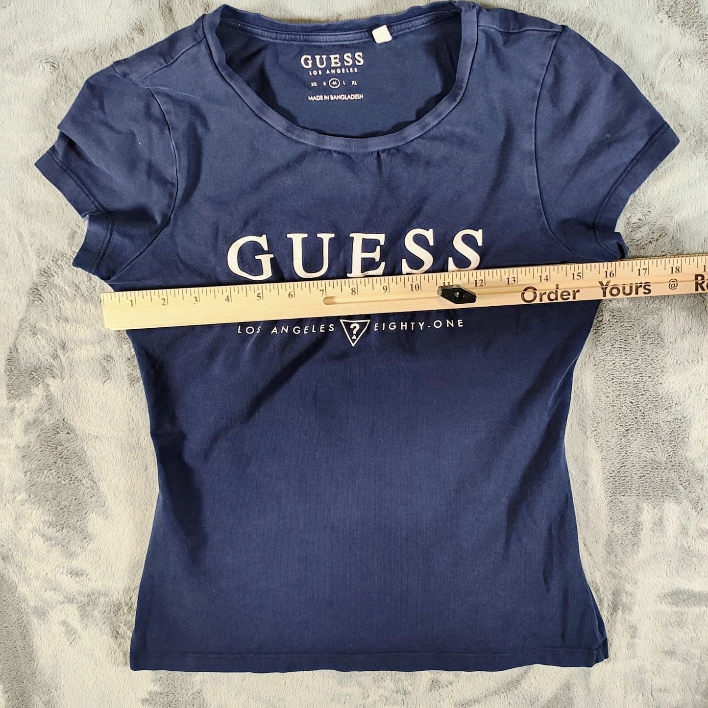 Girls Guess Los Angeles Eighty-One Bold Sequin Graphic T-Shirt (Medium)
