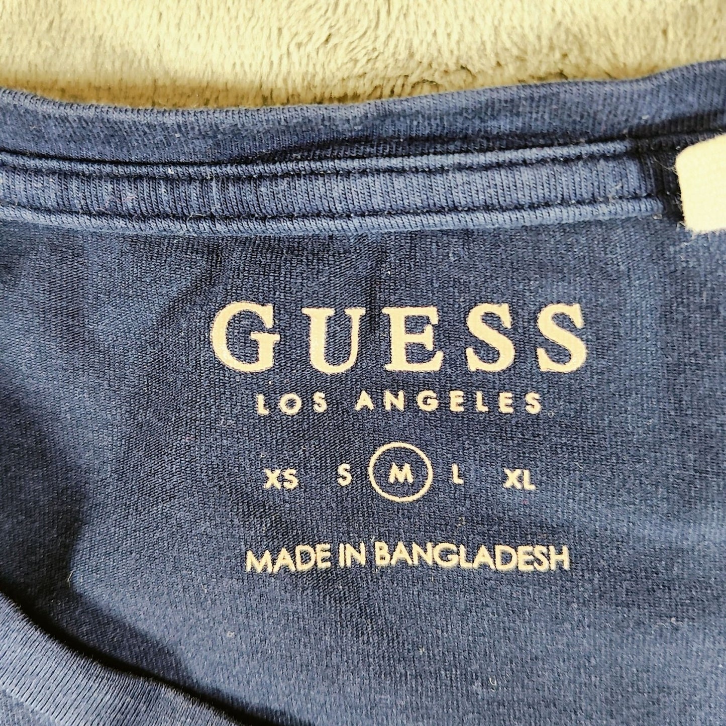 Girls Guess Los Angeles Eighty-One Bold Sequin Graphic T-Shirt (Medium)