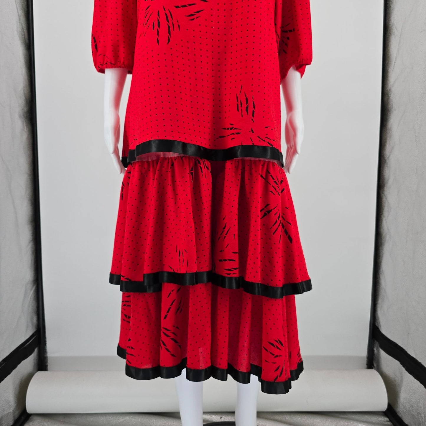 Vintage 1980s Orweco Red/Black Two-Piece Tiered Ruffle Tunic Dress Set (XL)