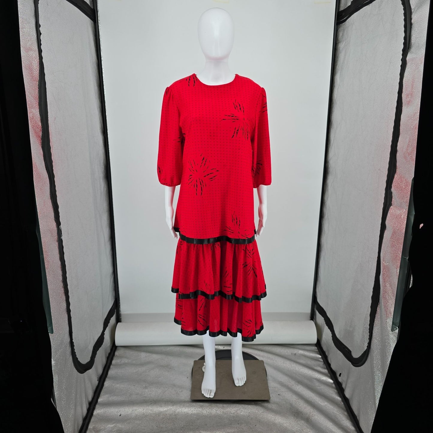 Vintage 1980s Orweco Red/Black Two-Piece Tiered Ruffle Tunic Dress Set (XL)