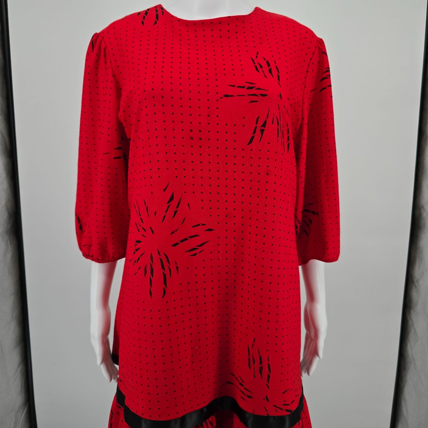 Vintage 1980s Orweco Red/Black Two-Piece Tiered Ruffle Tunic Dress Set (XL)