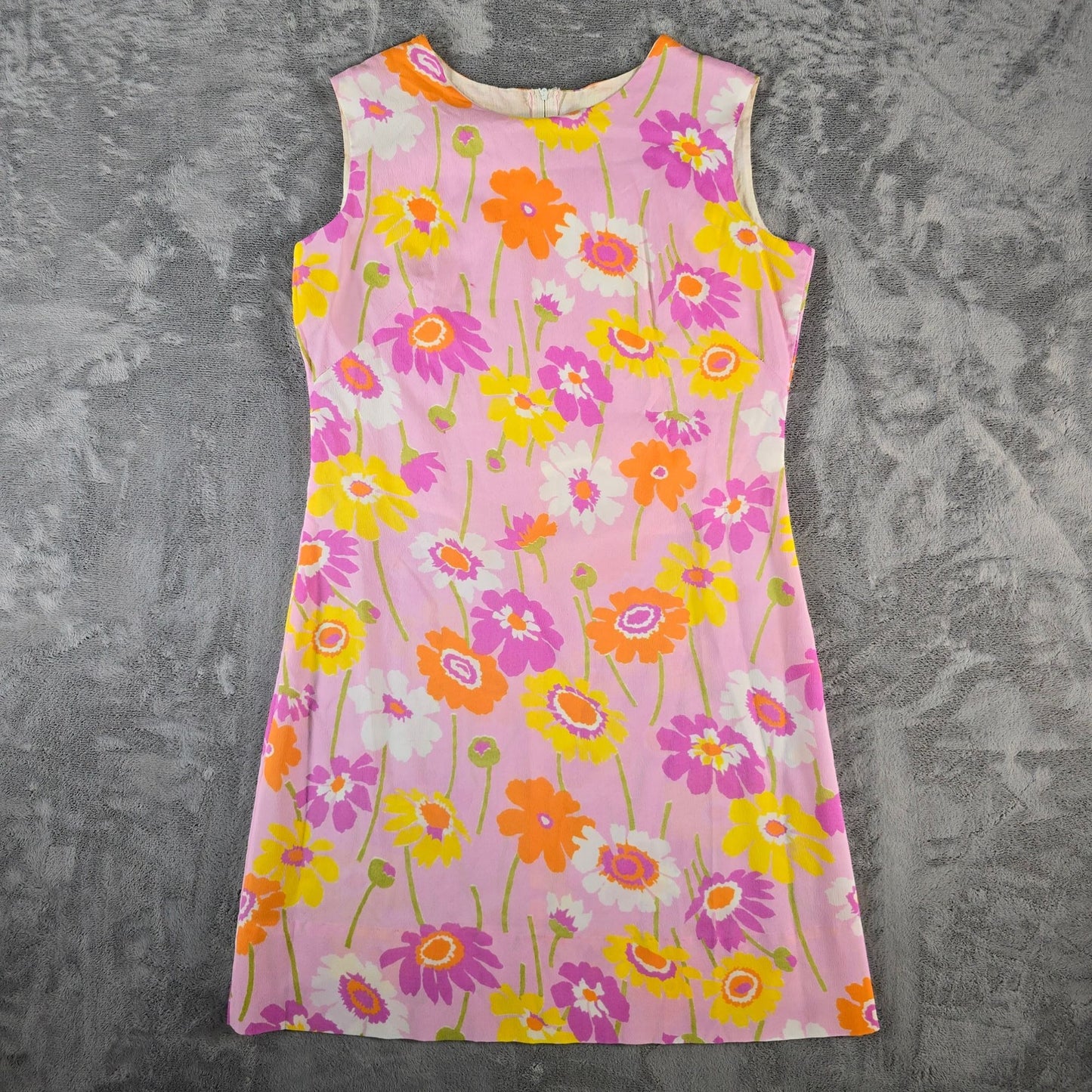 Vintage 1960s Contessa Mod Daisy Print Flower Power Sleeveless Shift Dress (L)