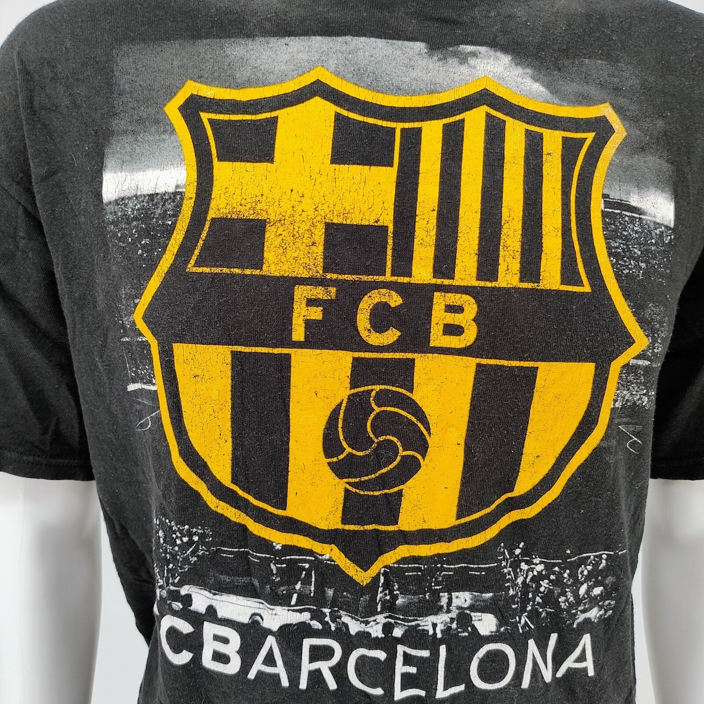 FCB FC Barcelona Logo Futbol Soccer Graphic T-Shirt (XL)