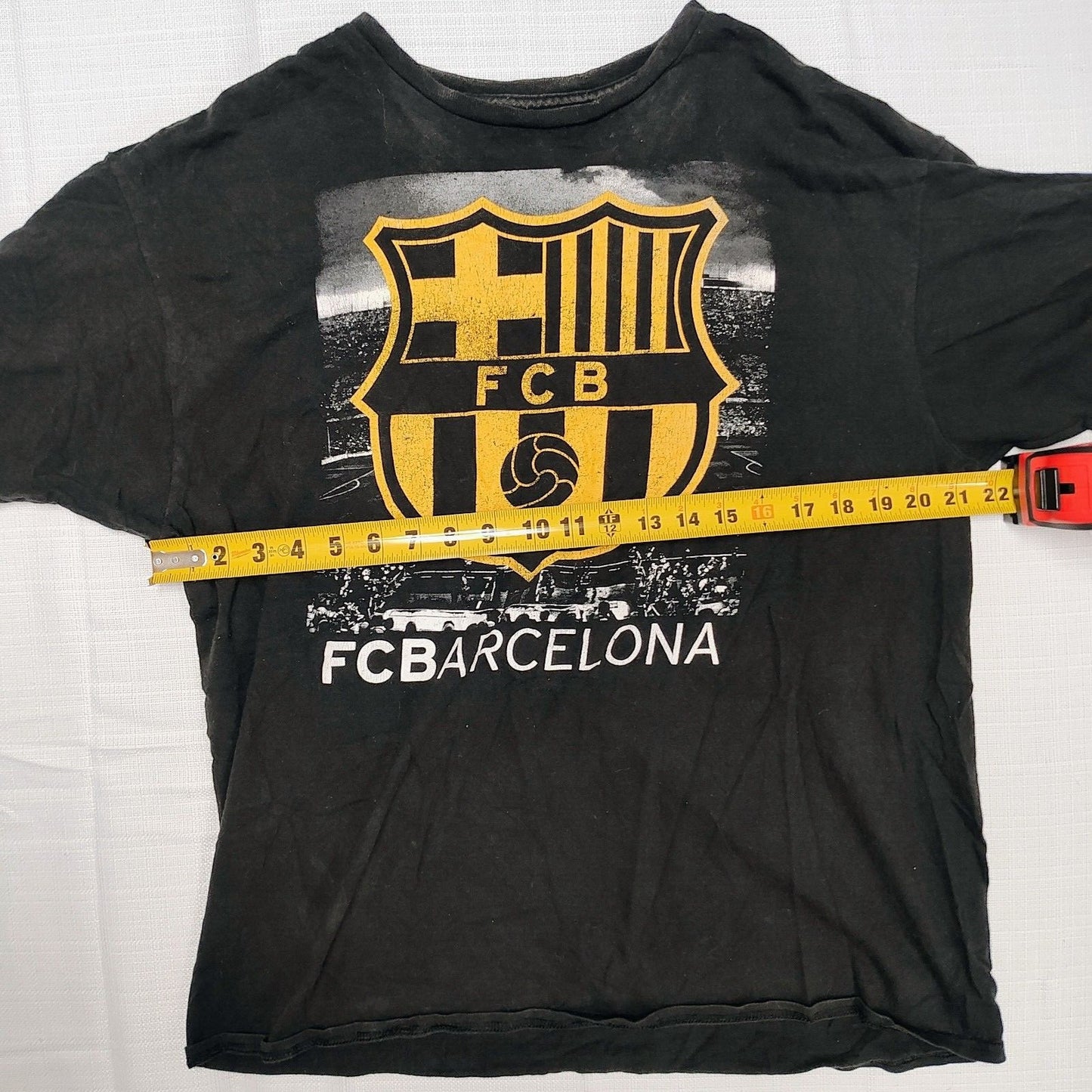FCB FC Barcelona Logo Futbol Soccer Graphic T-Shirt (XL)