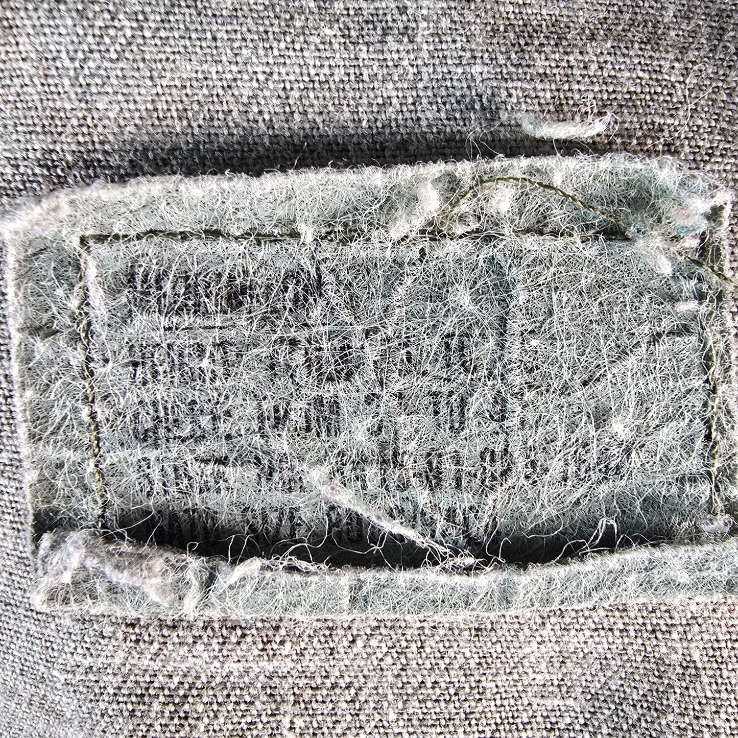 Vintage 1980s U.S. Army Woodland BDU Camouflage Combat Jacket (Medium Long)