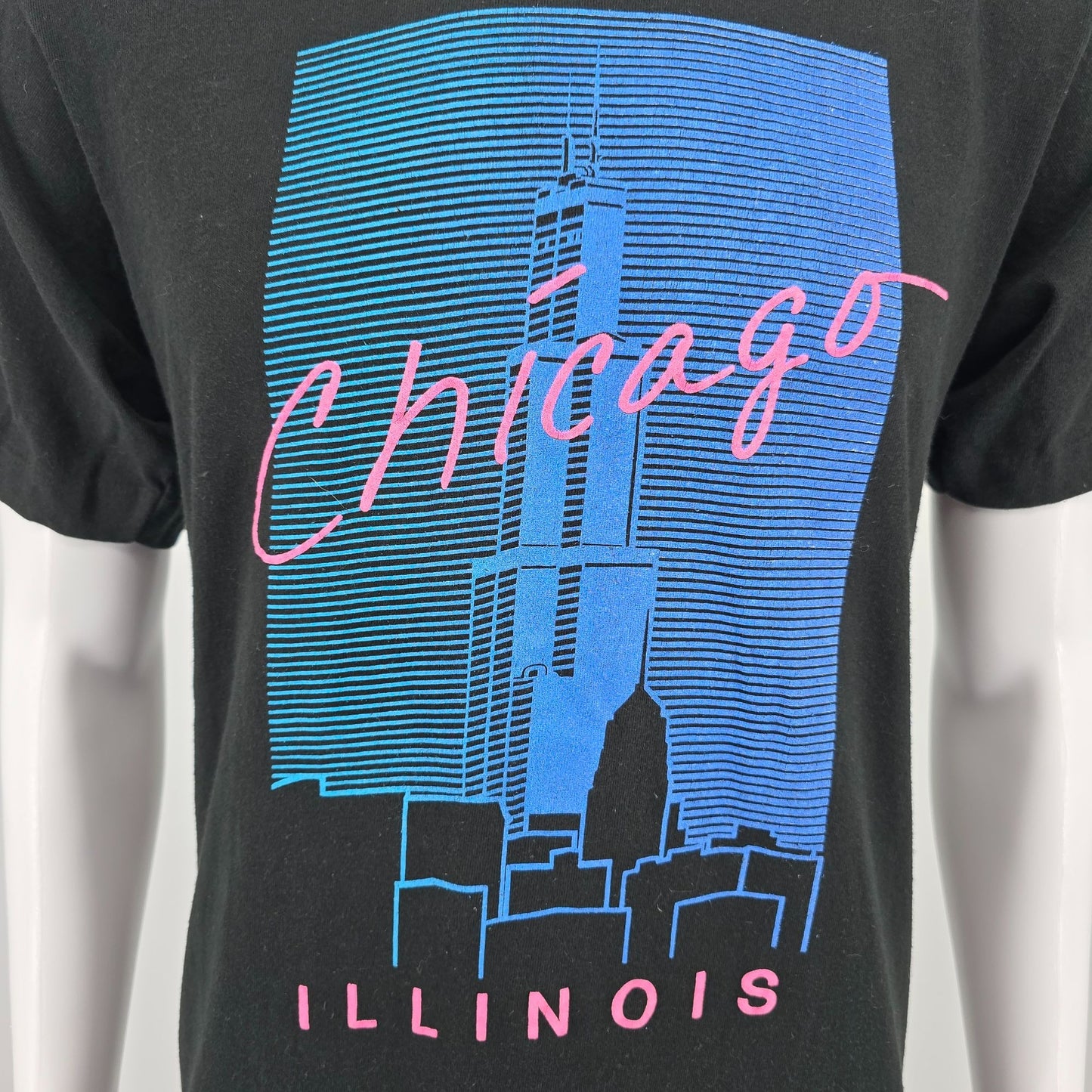 Vintage 1990s Chicago Sears Tower Neon Vaporwave Tourist/Souvenir T-Shirt (M)
